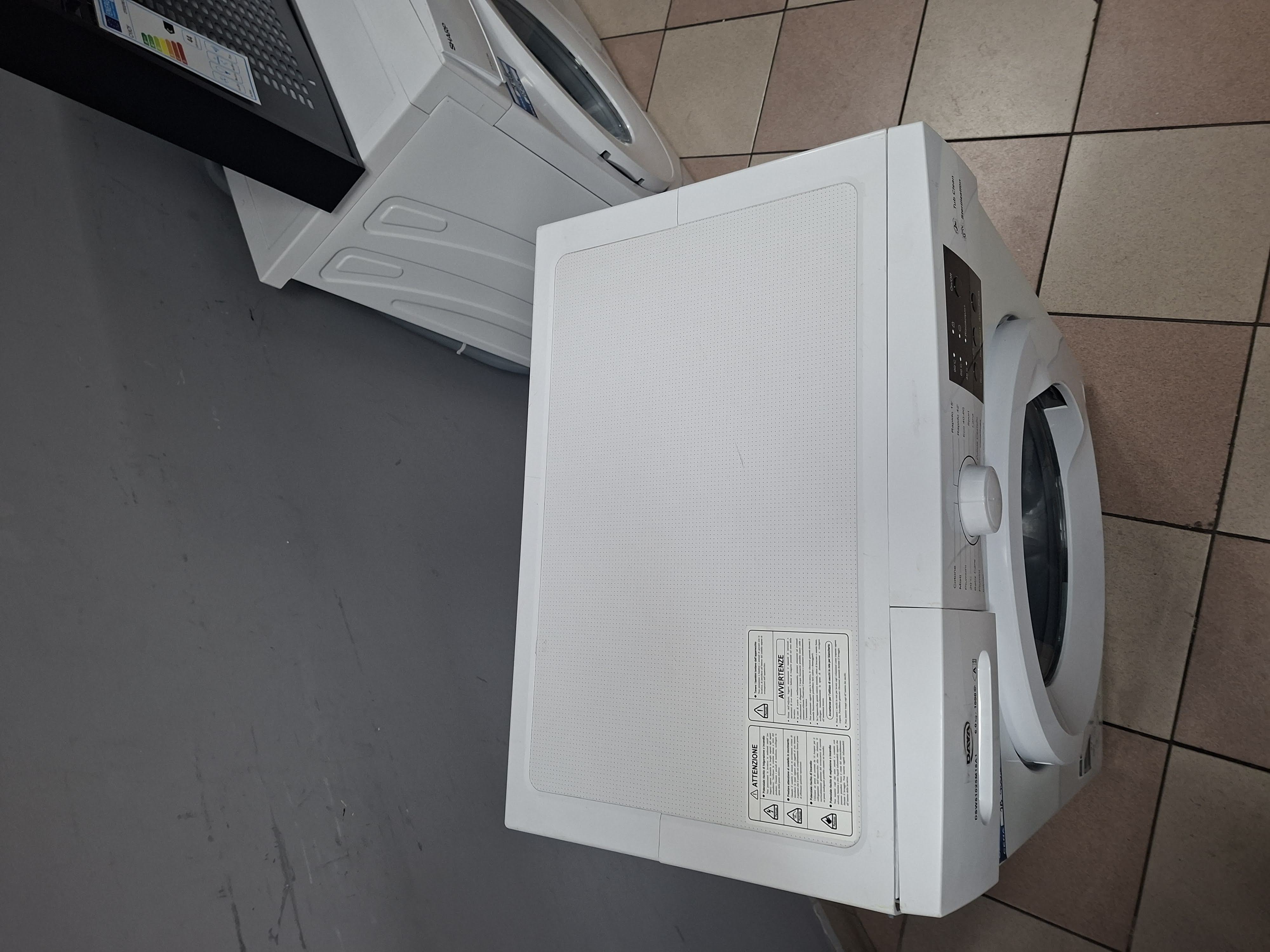 Veš mašina Daya DSW61025M18A1, 6 kg, slim