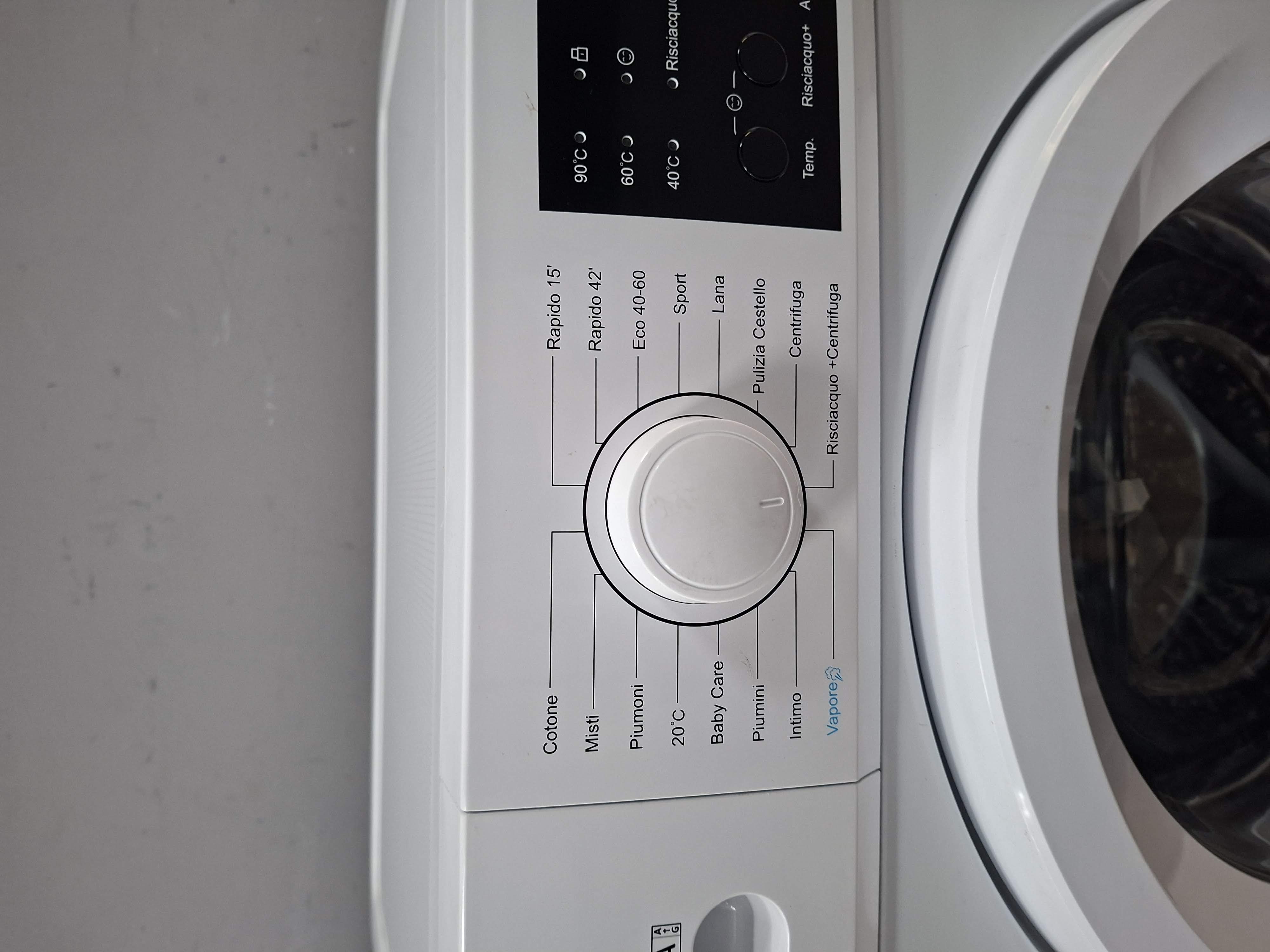 Veš mašina Daya DSW61025M18A1, 6 kg, slim