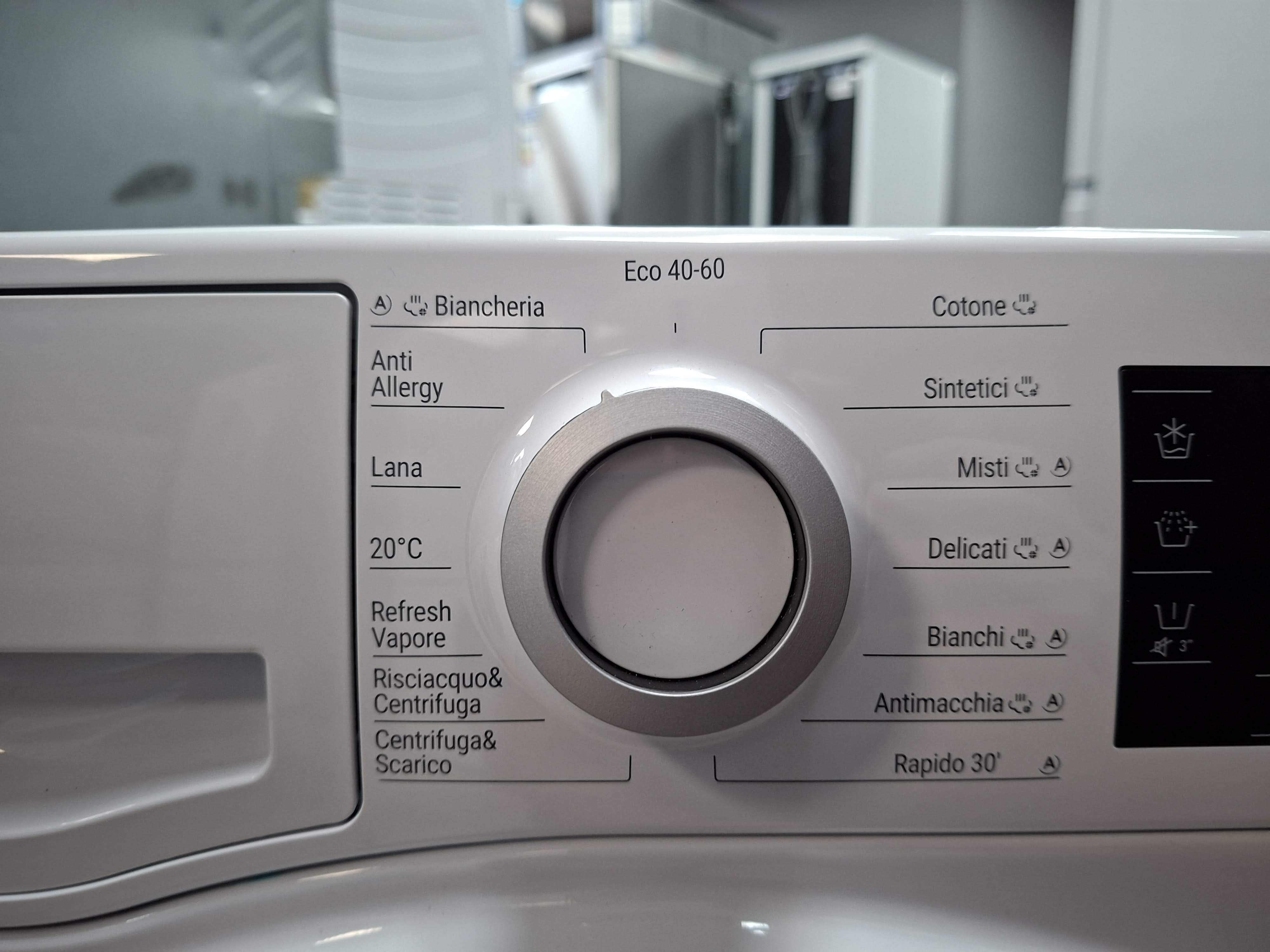 Veš mašina Hotpoint Ariston NBT 948 WM A IT , 9 kg.