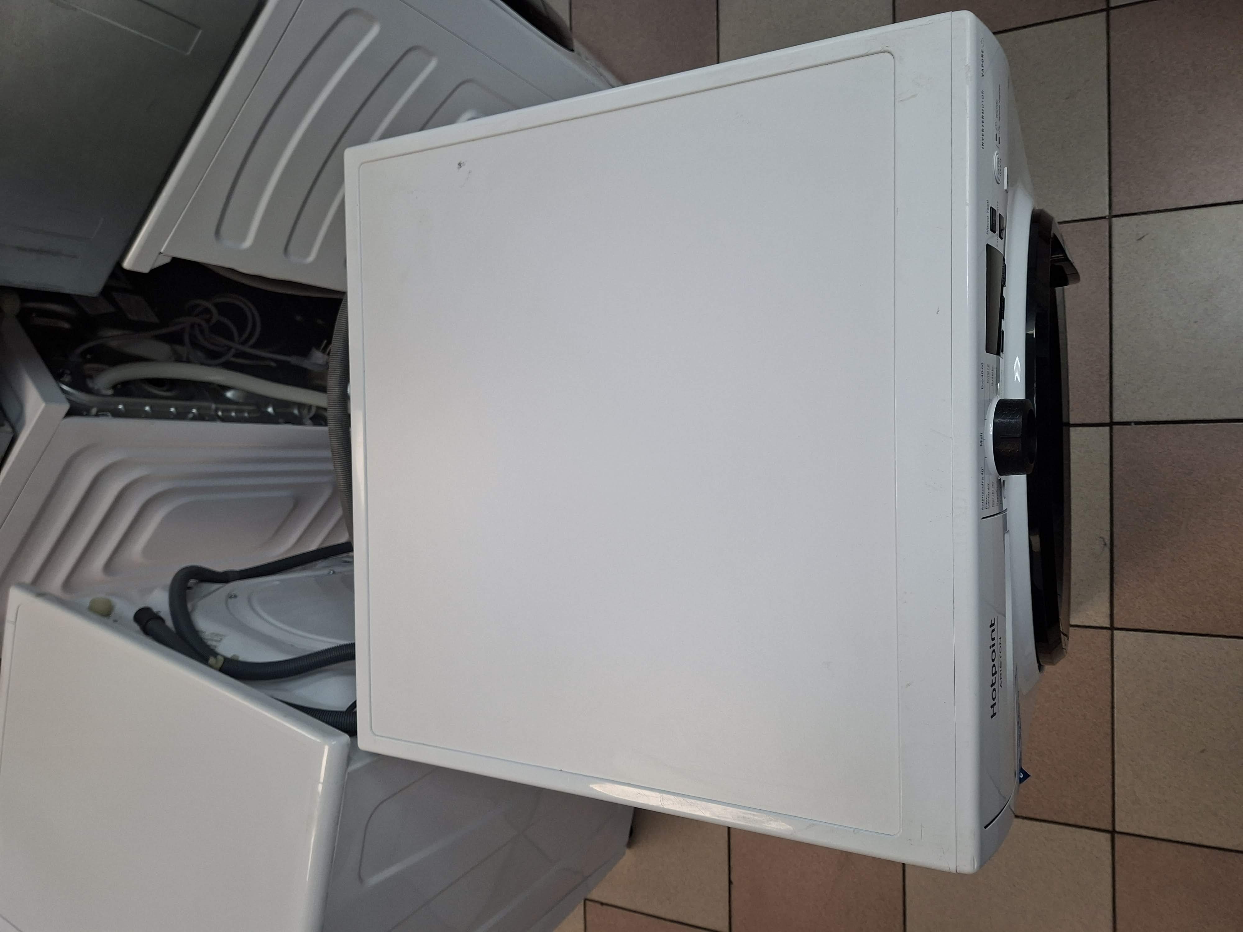 Ves masina Hotpoint Ariston NF 86WK IT , 8 kg.