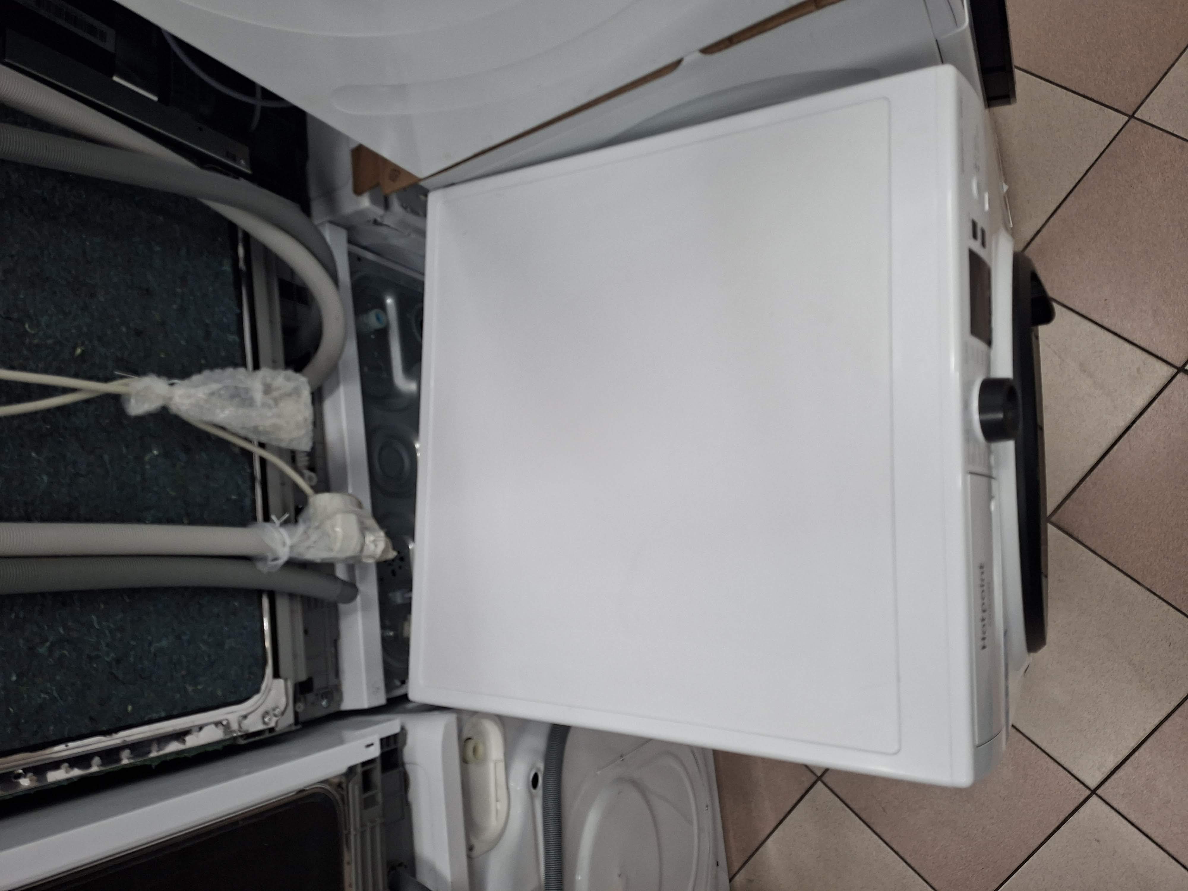 Ves masina Hotpoint Ariston NF86WK IT , 8 kg.