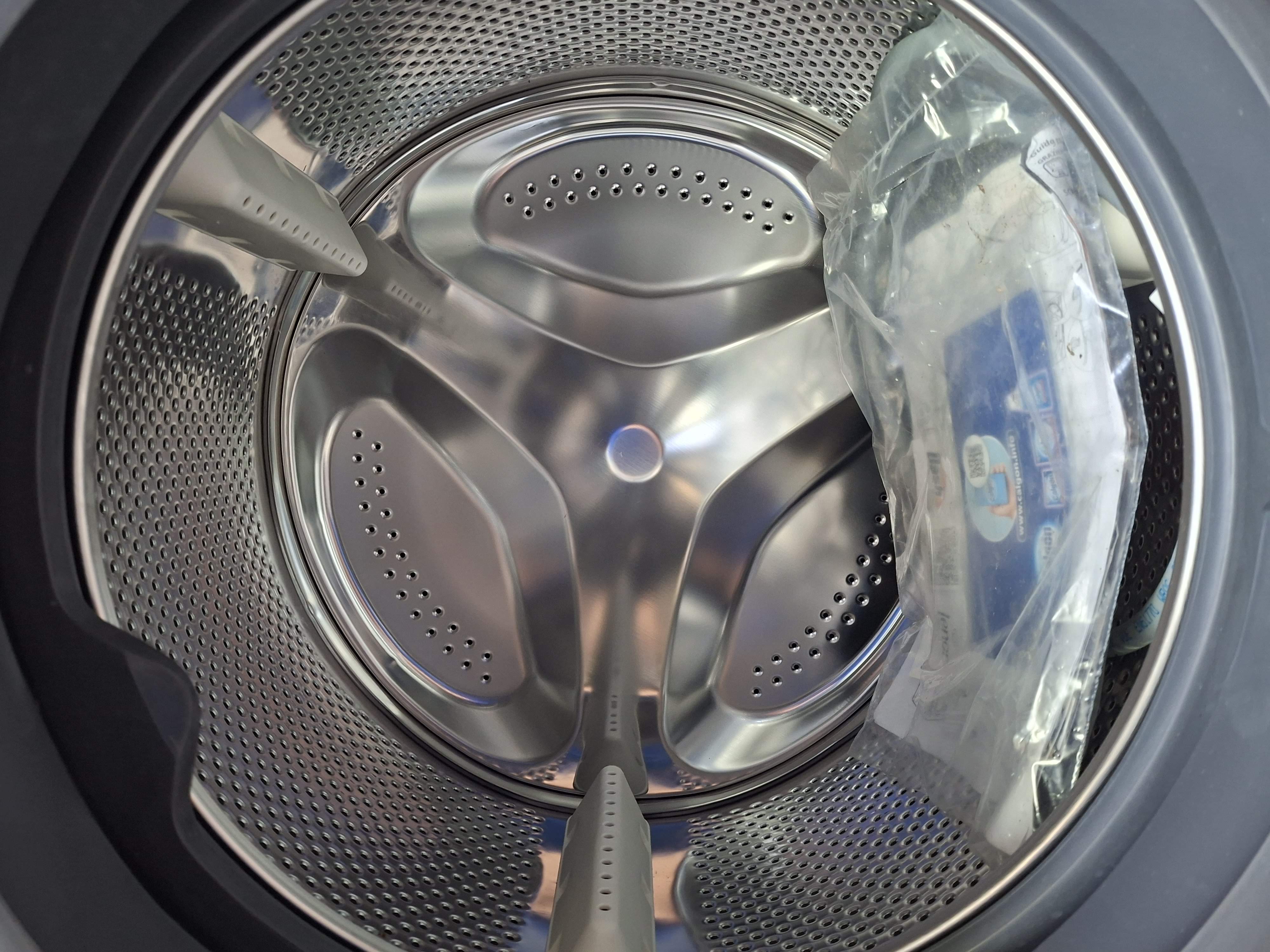 Ves masina Hotpoint Ariston NF86WK IT , 8 kg.