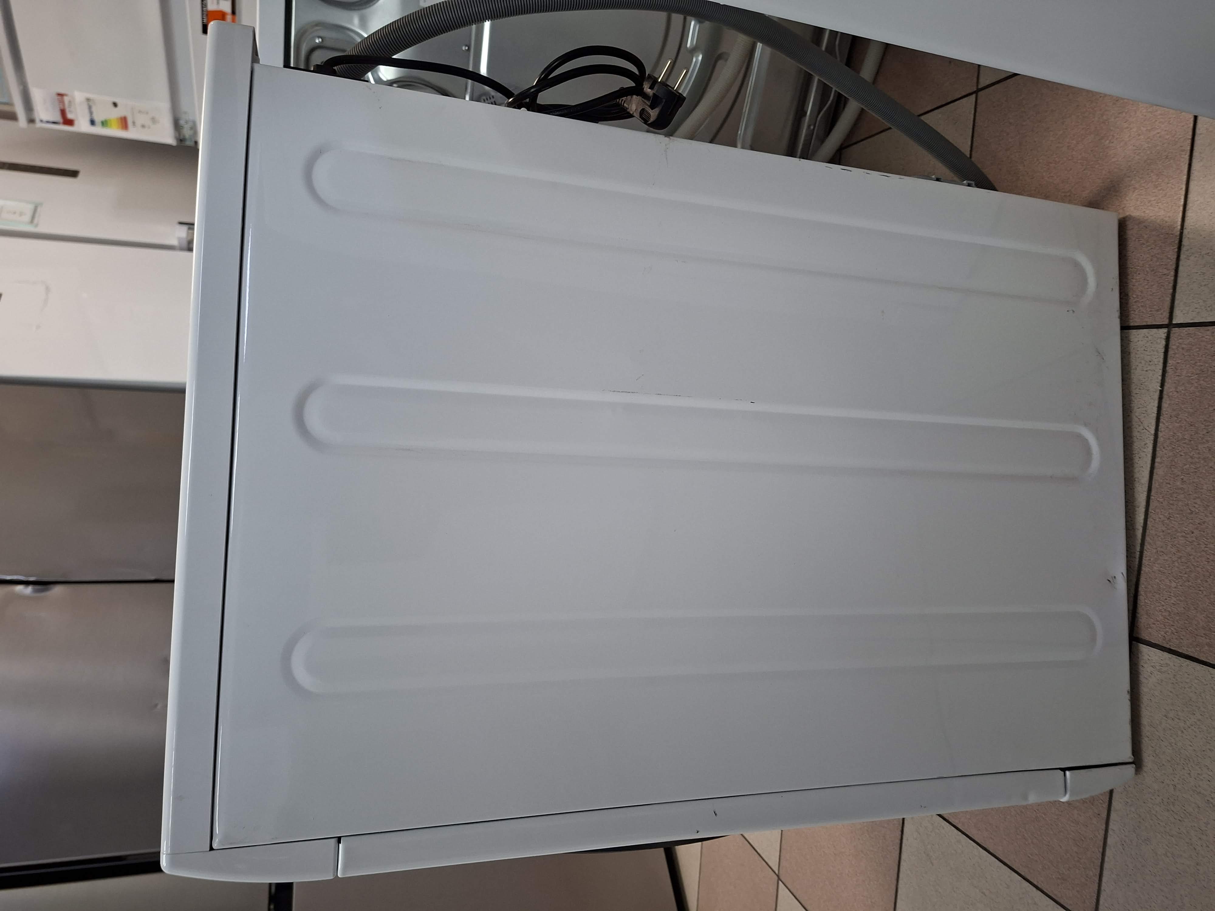 Ves masina Hotpoint Ariston NF97WK IT , 9 kg.