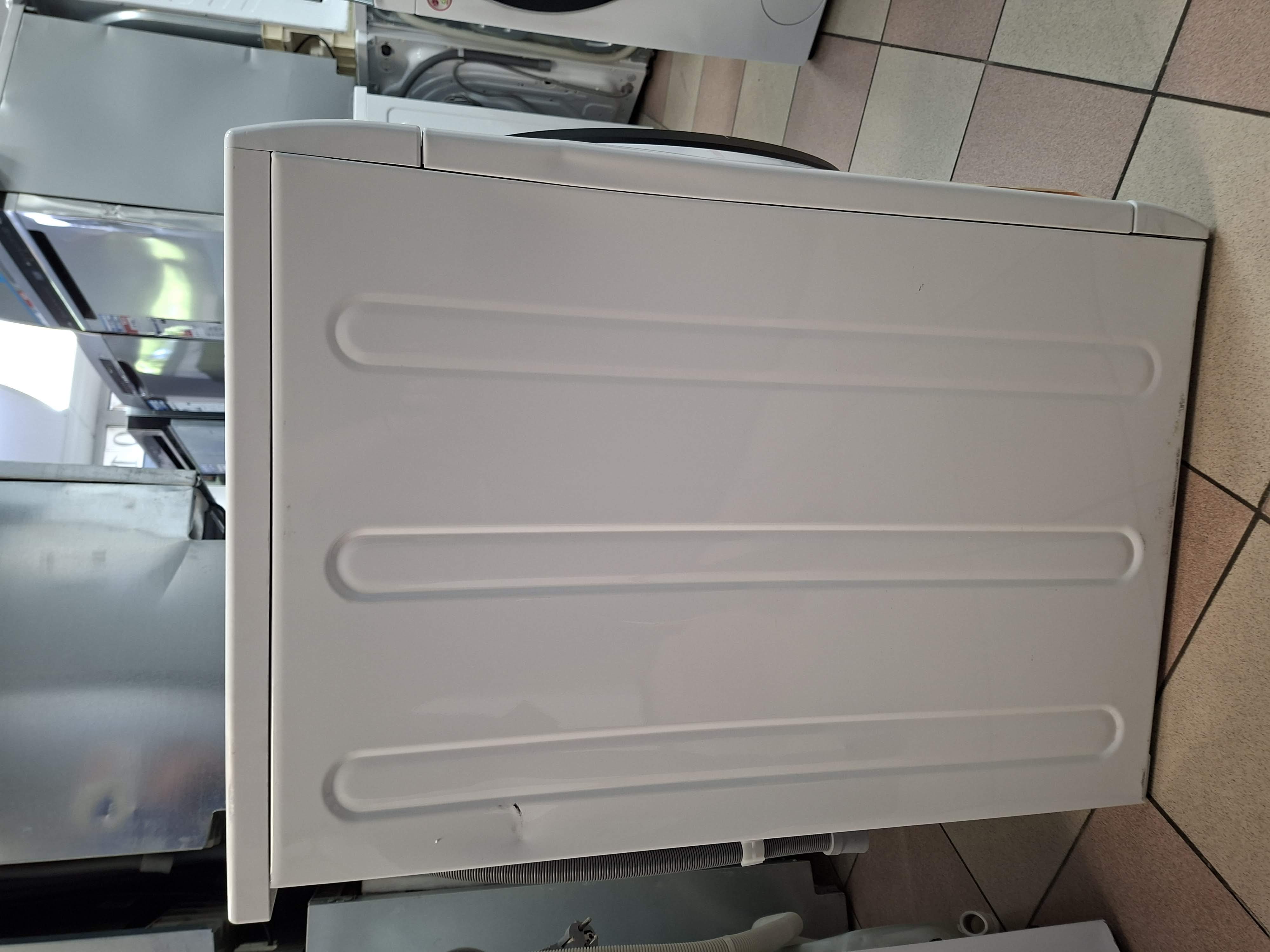 Ves masina Hotpoint Ariston NF97WK IT , 9 kg.