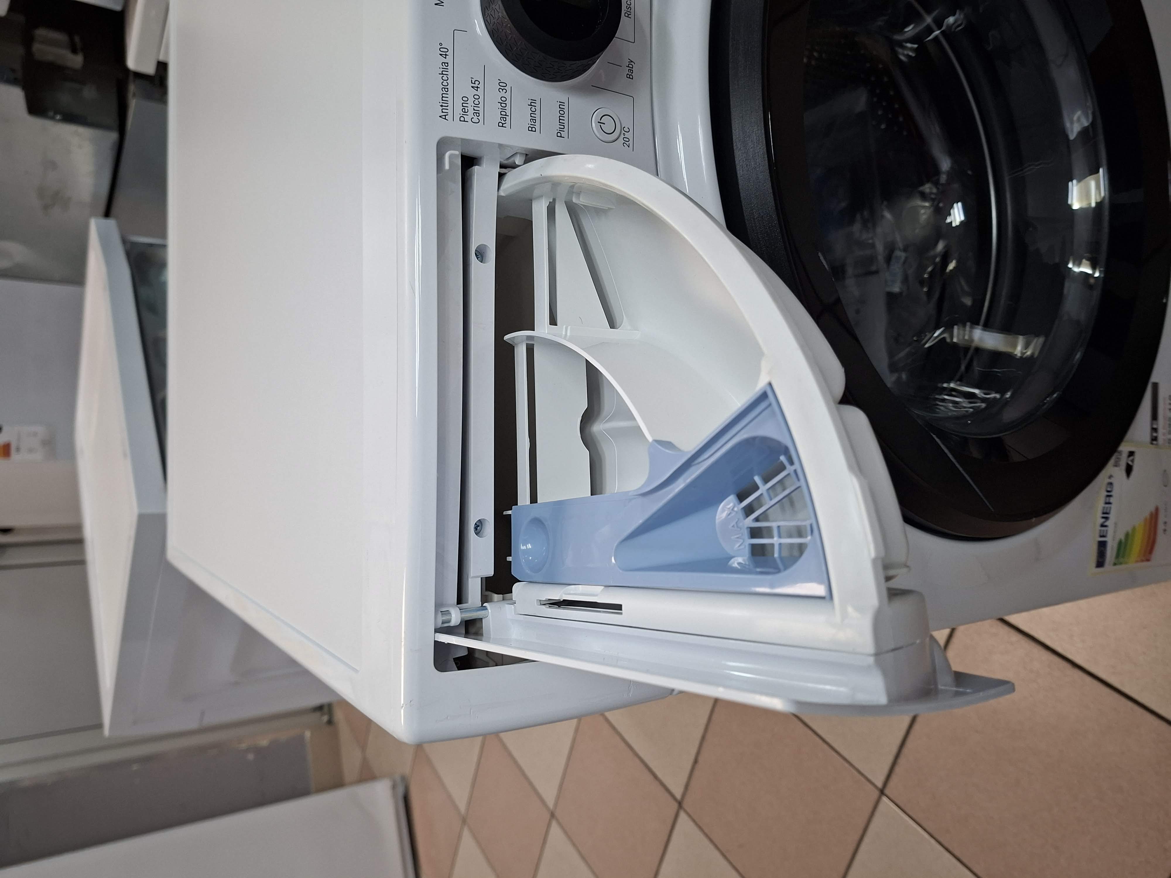 Ves masina Hotpoint Ariston NF97WK IT , 9 kg.