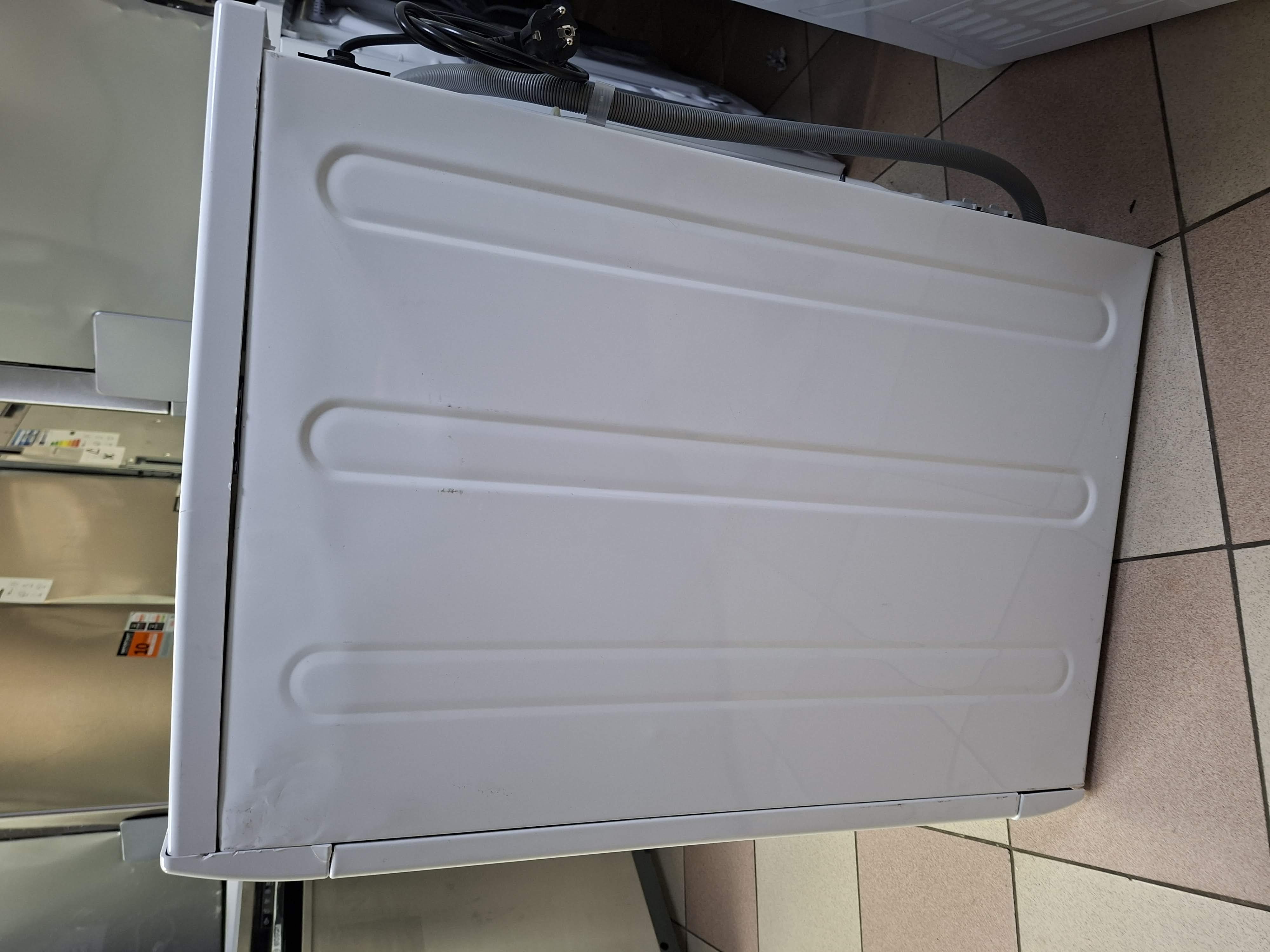 Ves masina Hotpoint Ariston NF97WK IT , 9 kg.