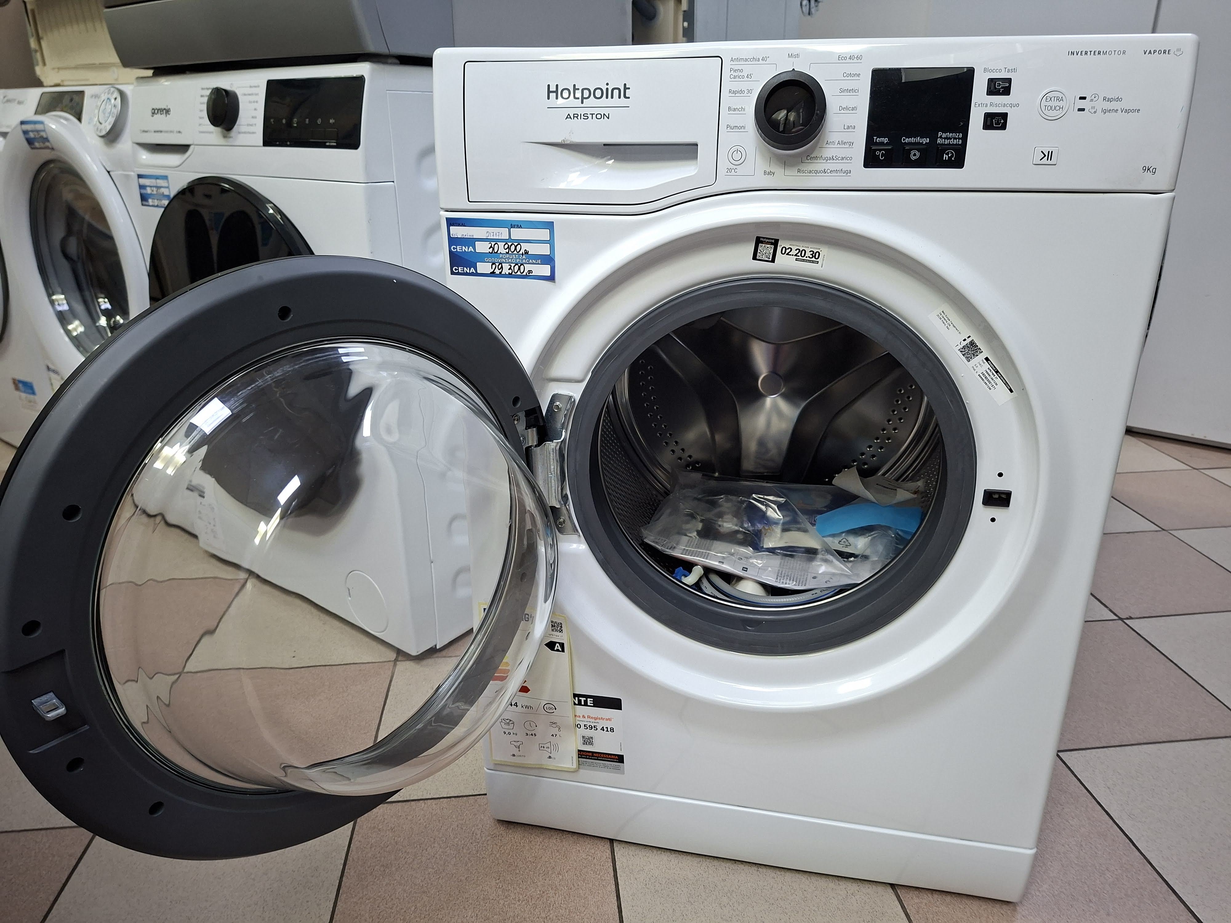Ves masina Hotpoint Ariston NF97WK IT , 9 kg.