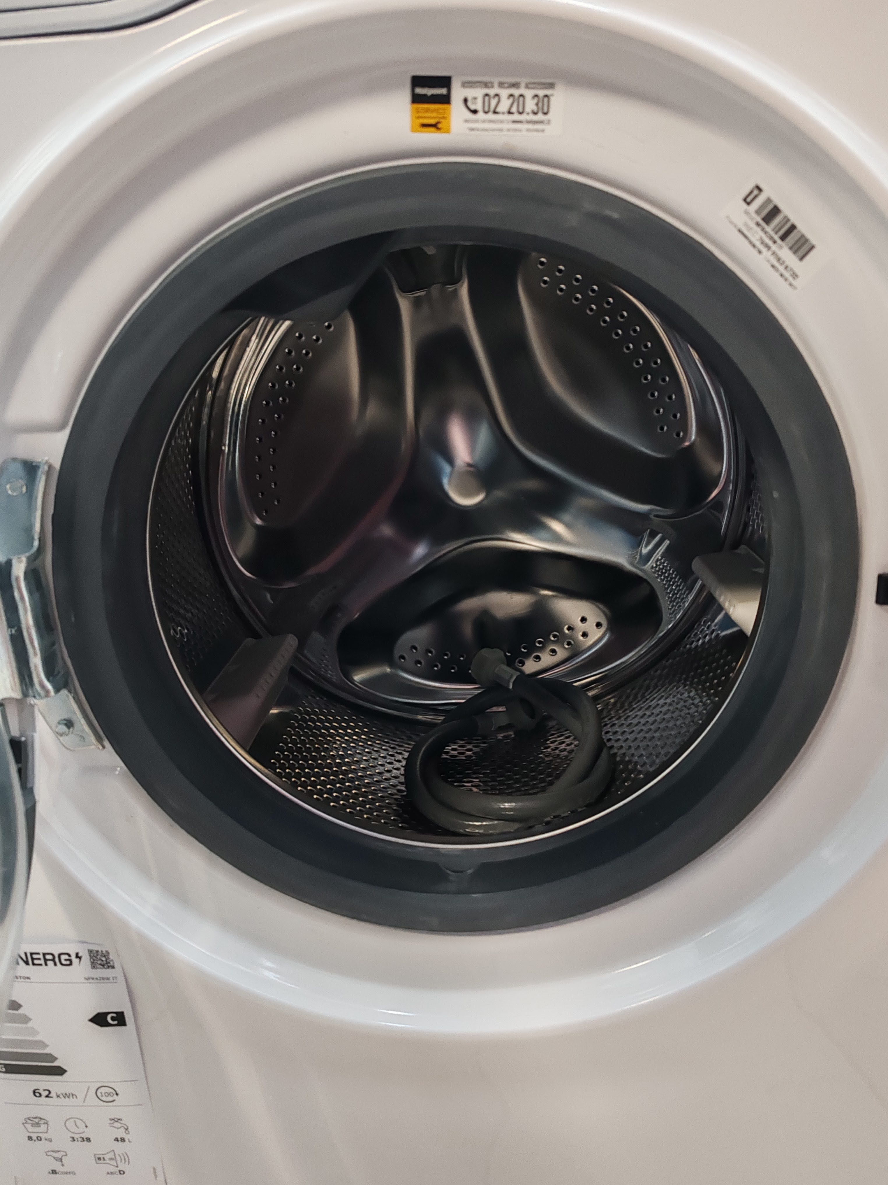 Veš mašina Hotpoint Ariston NFR 428W IT , 8kg