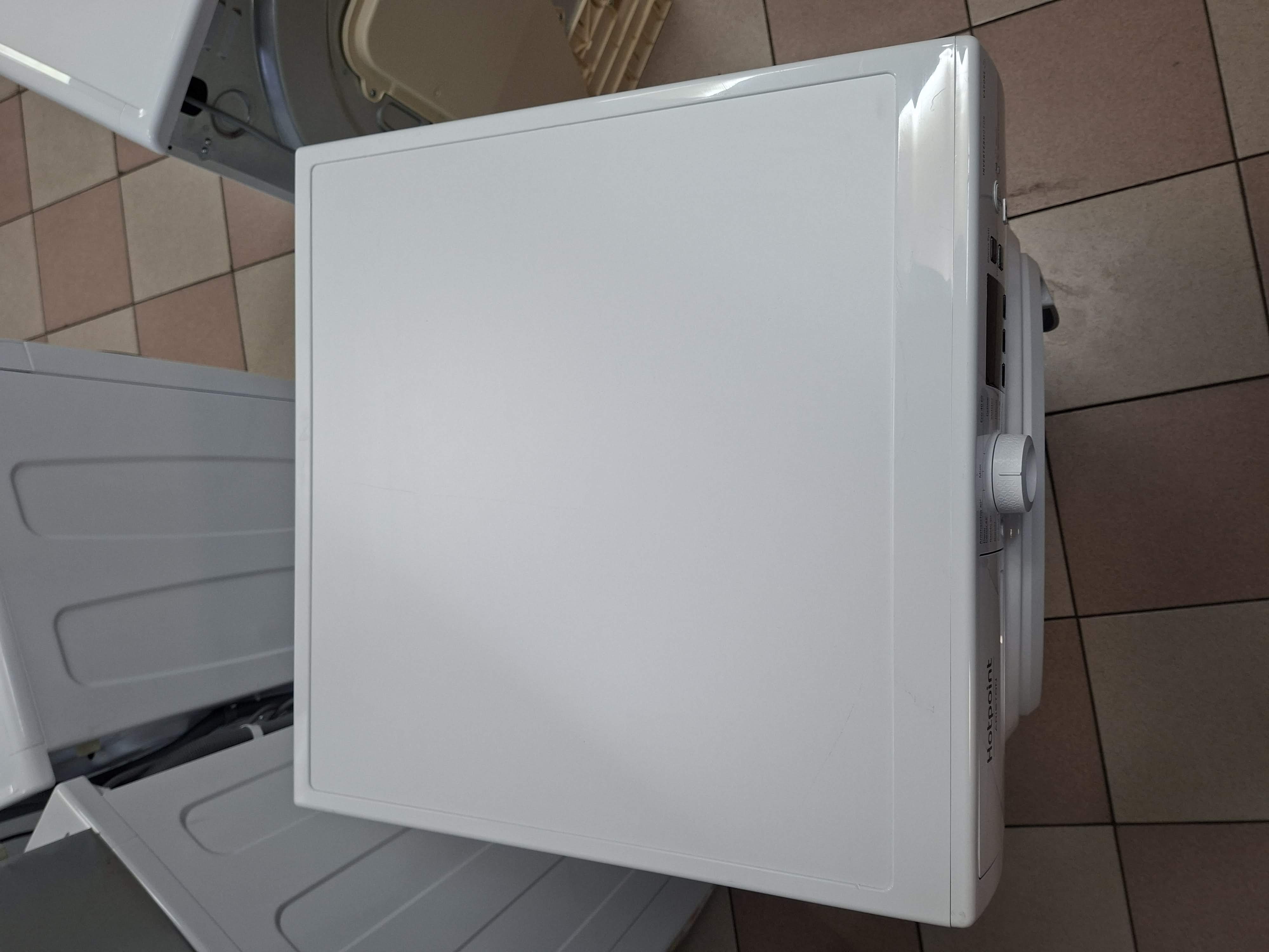 Veš mašina Hotpoint Ariston NFR79W IT , 9kg
