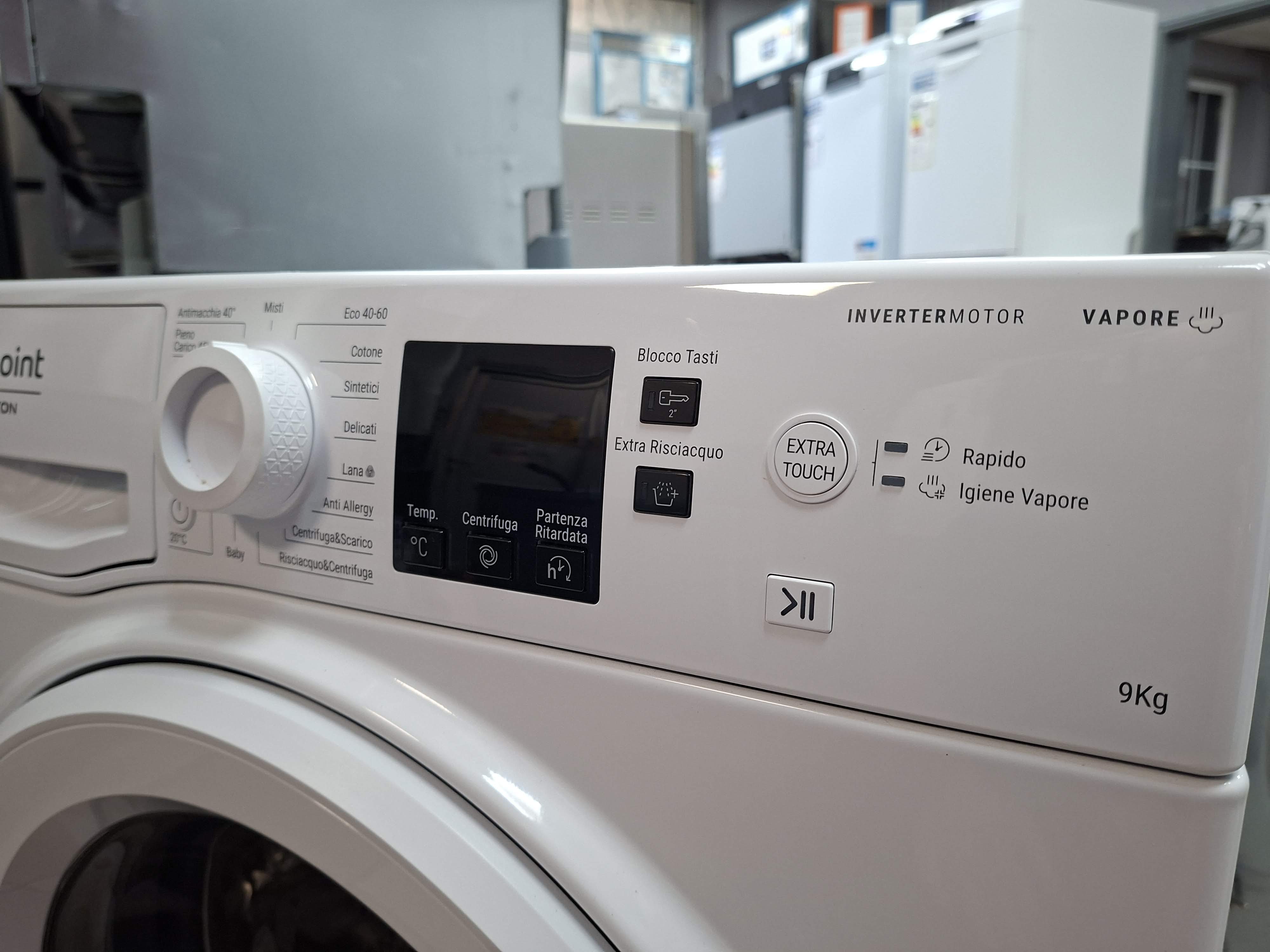 Veš mašina Hotpoint Ariston NFR79W IT , 9kg