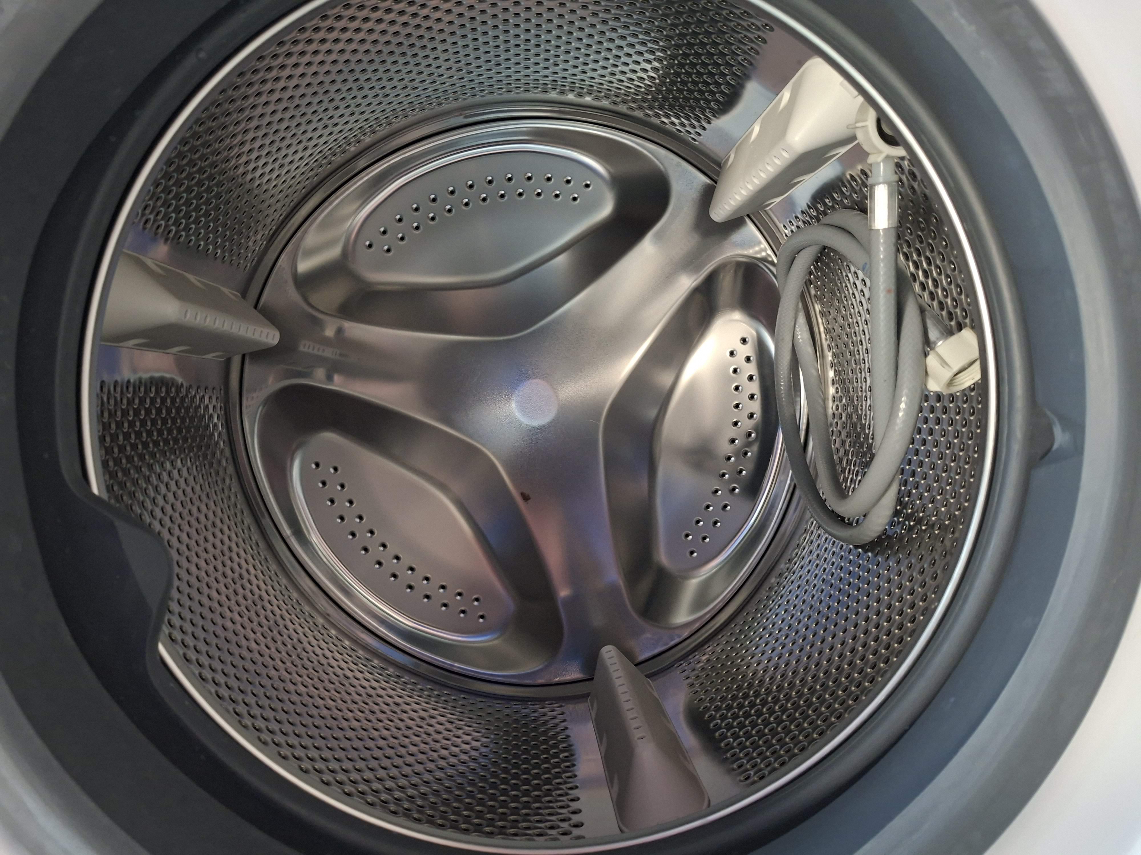 Veš mašina Hotpoint Ariston NFR79W IT , 9kg