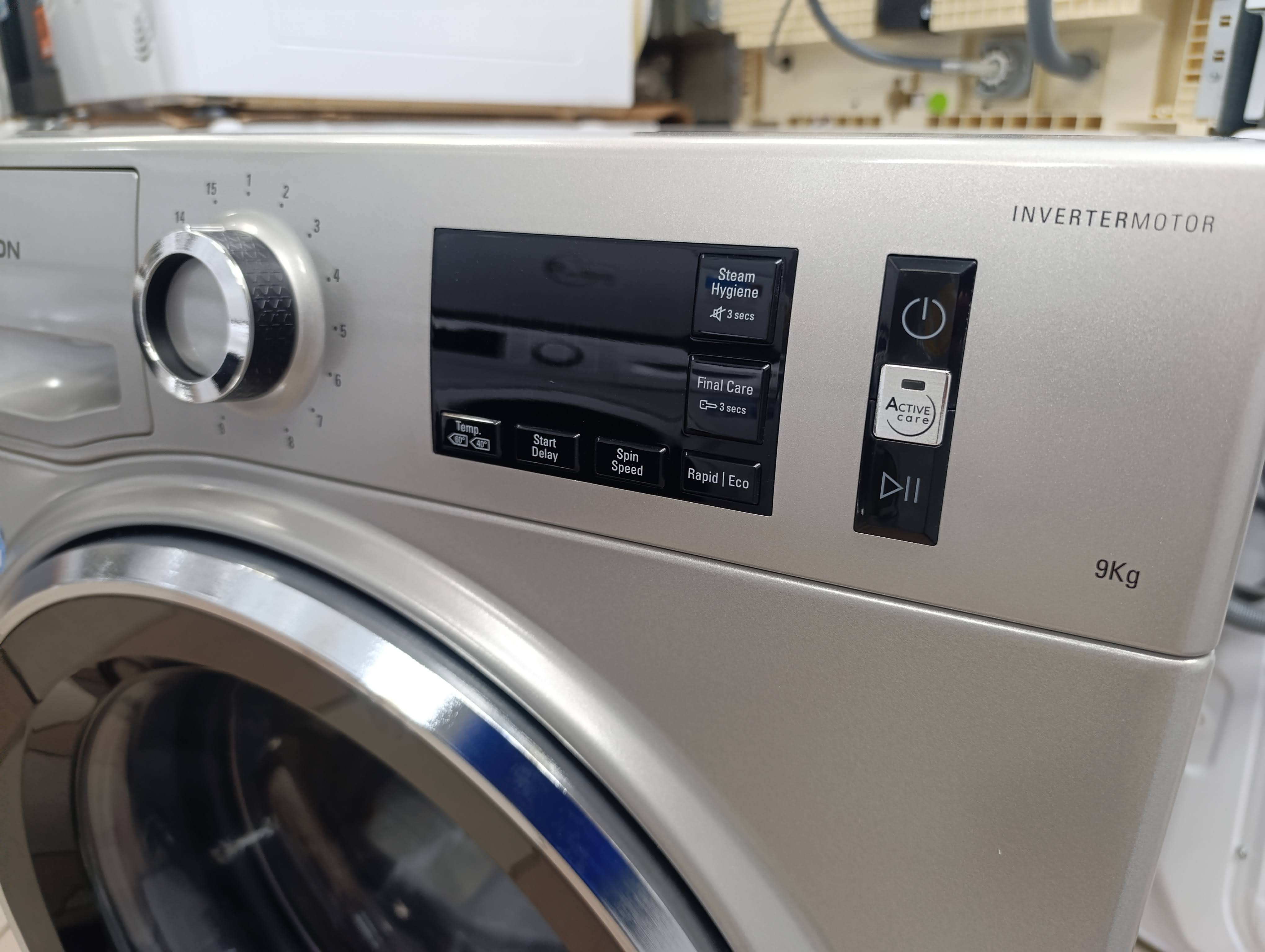 Veš mašina Hotpoint Ariston NLM11 946 SC A GCC , 9 kg.