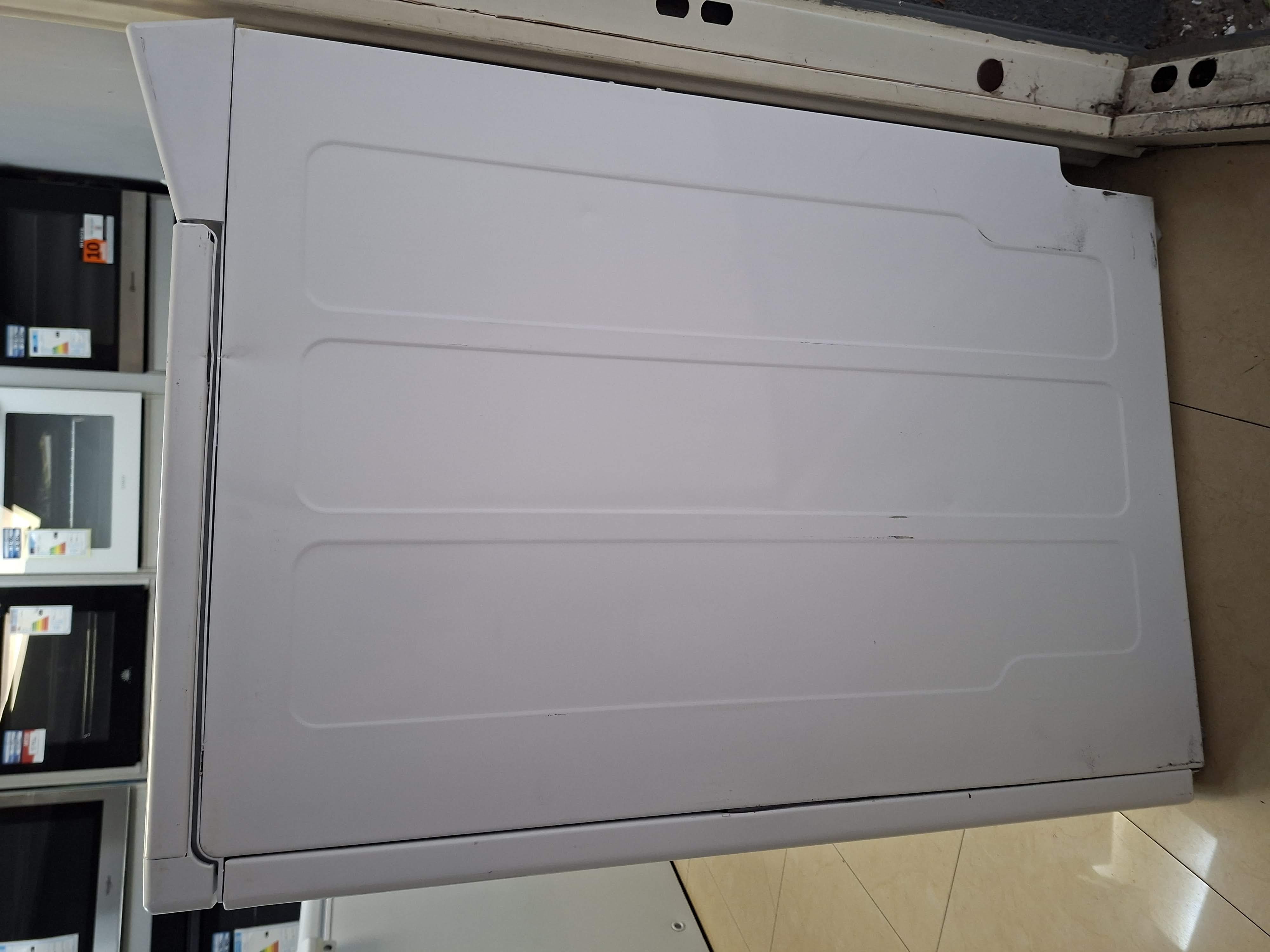 Veš mašina Hotpoint Ariston WMTG 725B IT, 7 kg