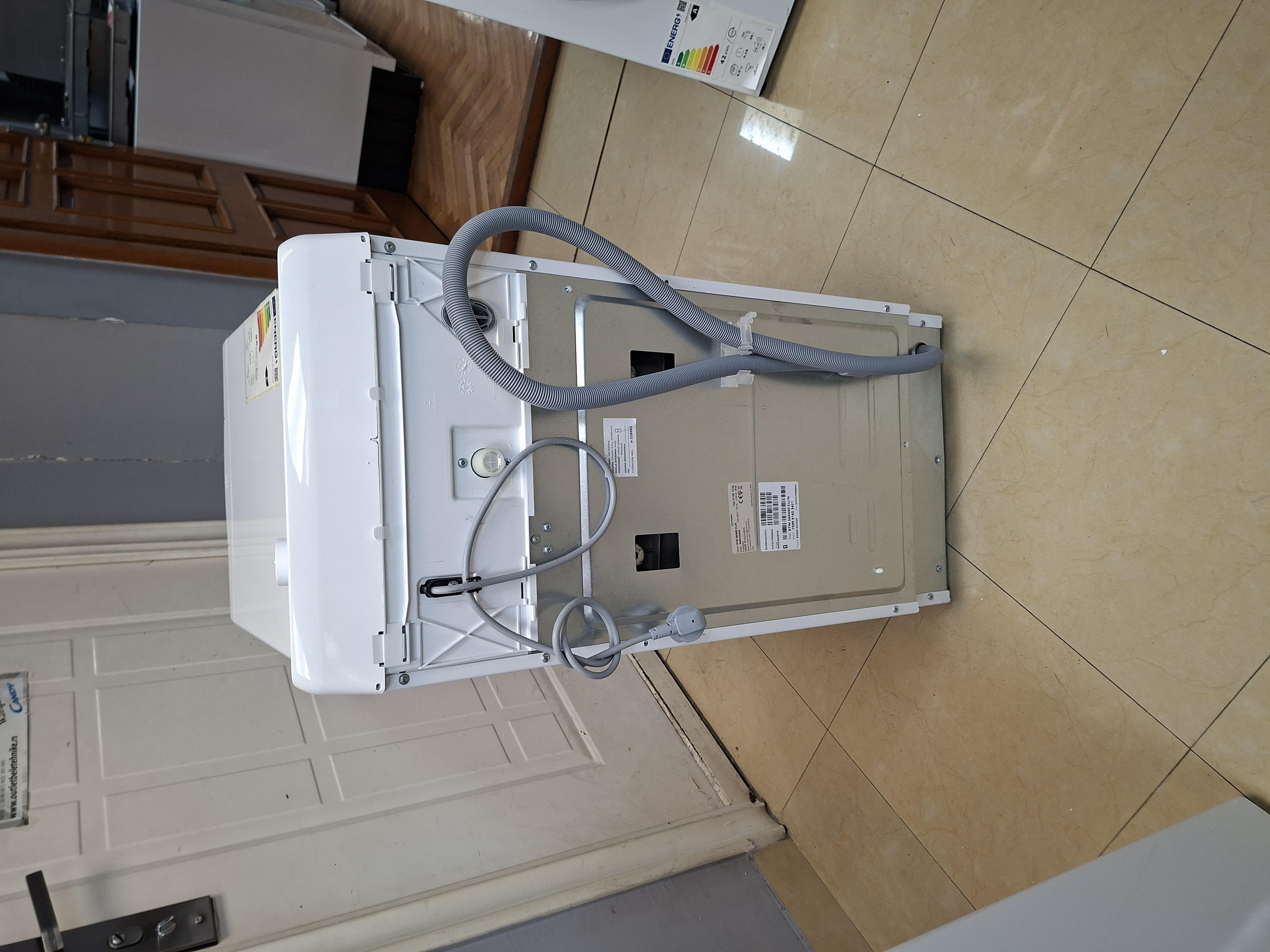 Veš mašina Indesit BTW S60400 EU N , 6 kg.