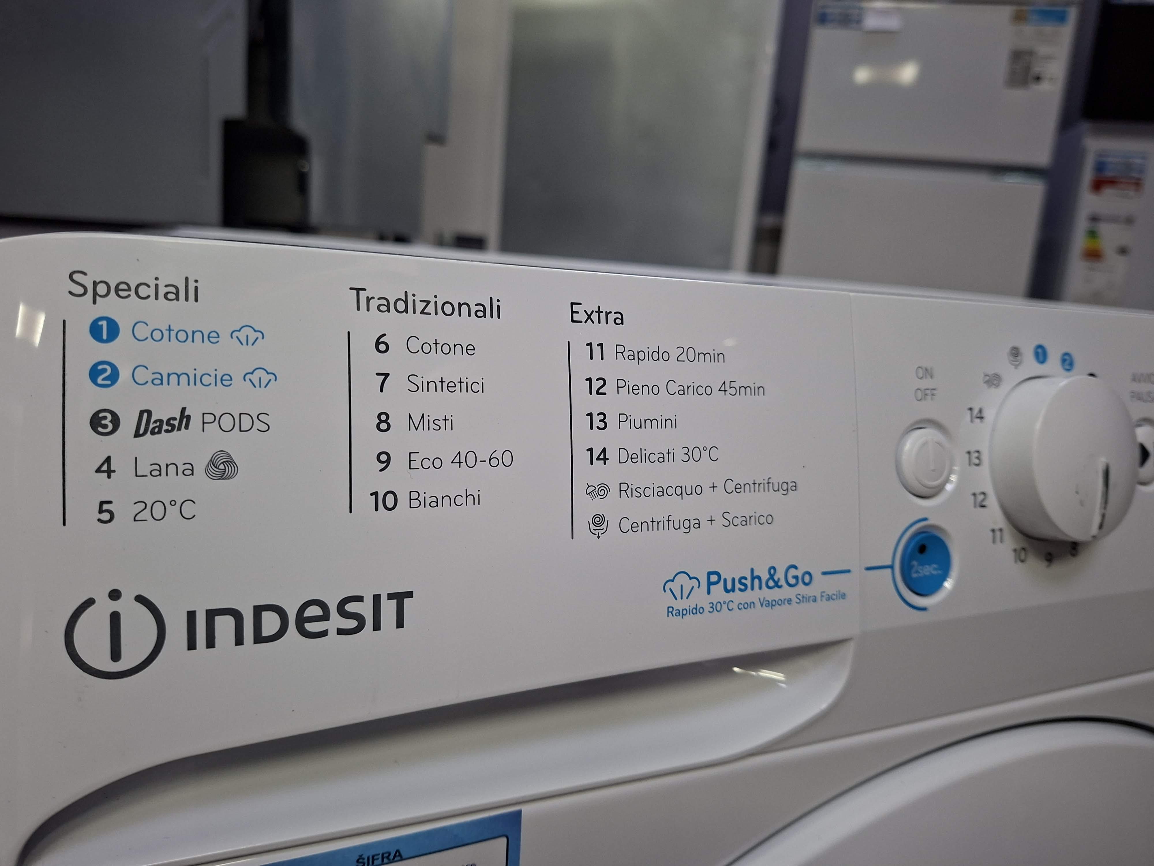 Veš mašina Indesit BWA 81496X WV IT , 8 kg.