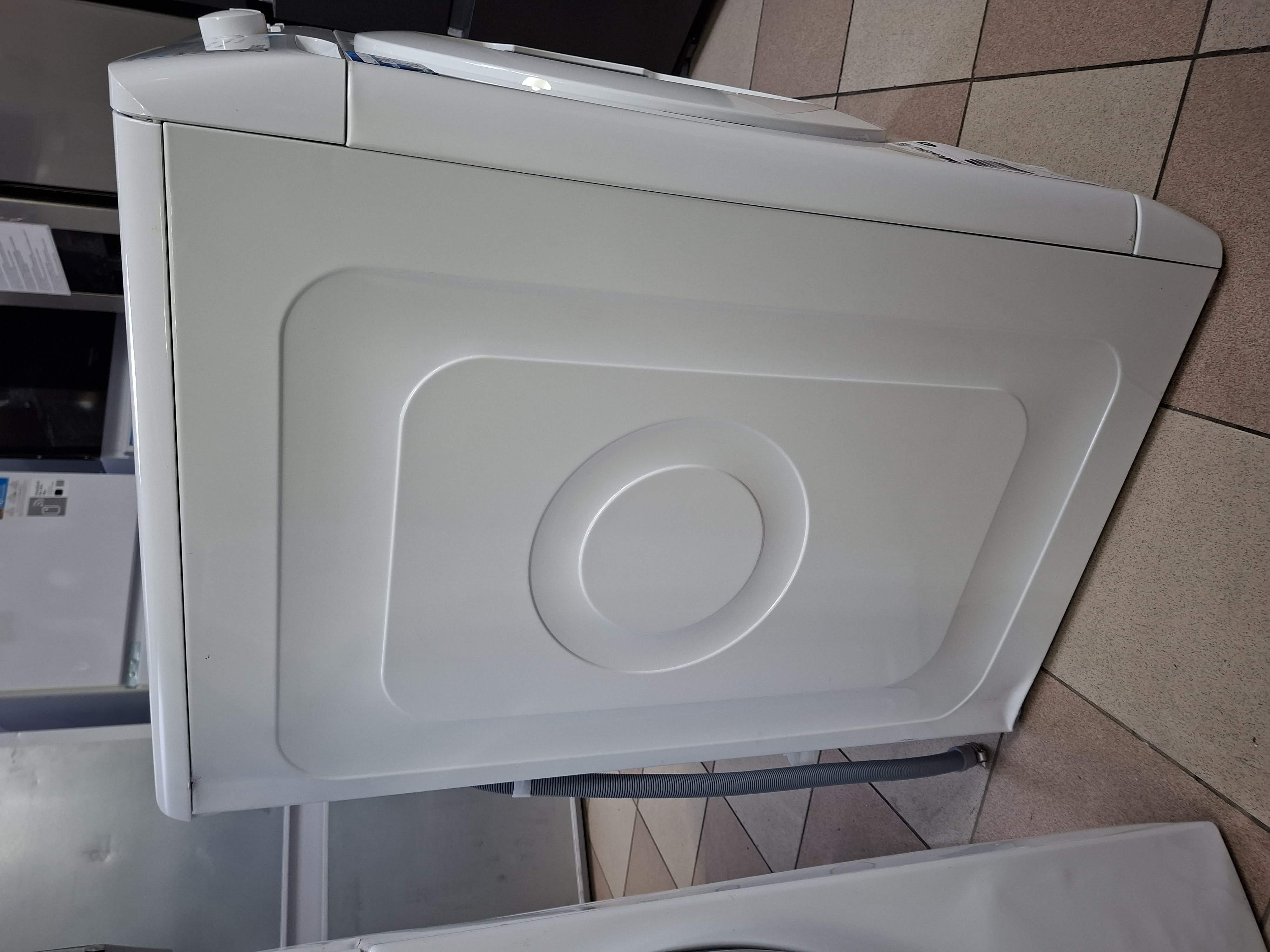 Veš mašina Indesit BWA 81496X WV IT , 8 kg.