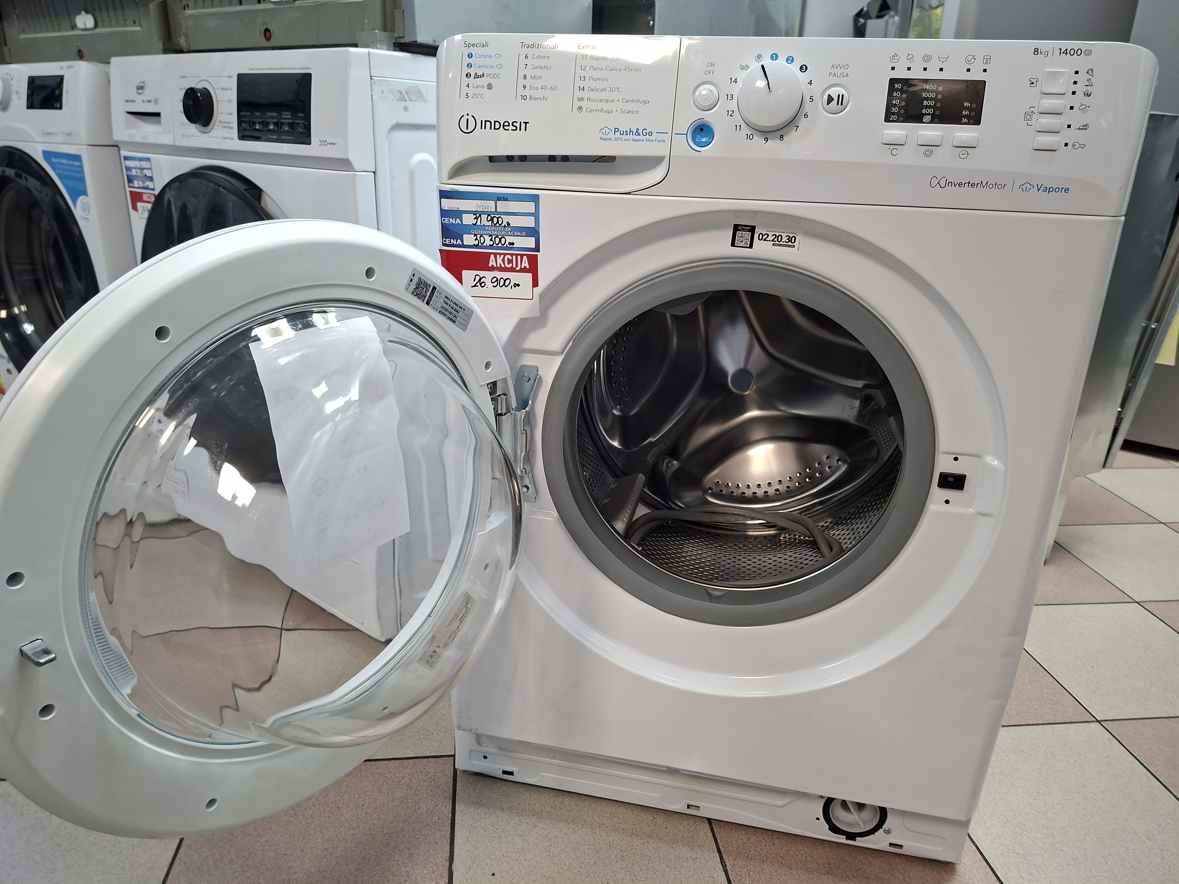 Veš mašina Indesit BWA 81496X WV IT , 8 kg.