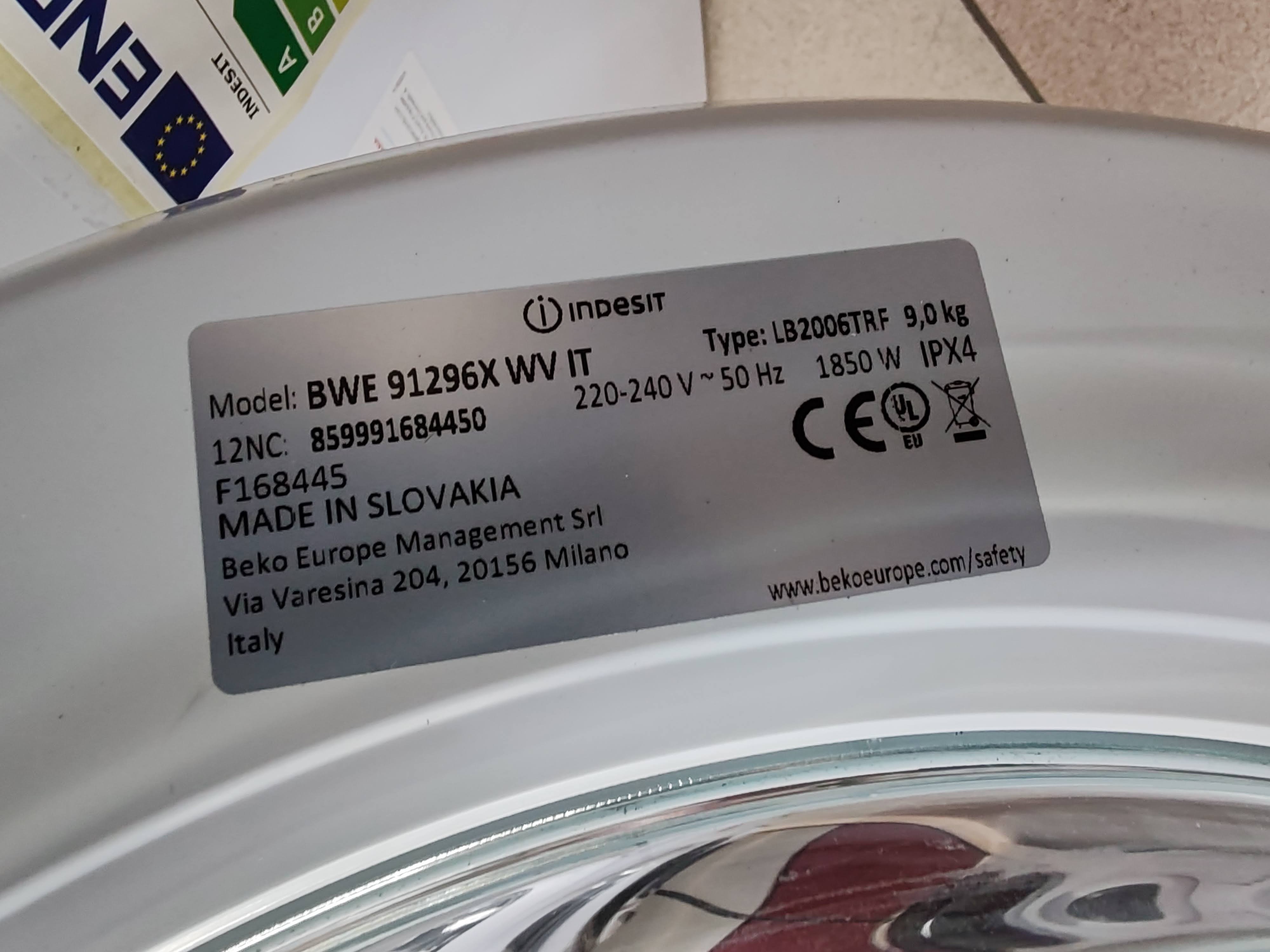 Veš mašina Indesit BWE 91296X WV IT, 9kg