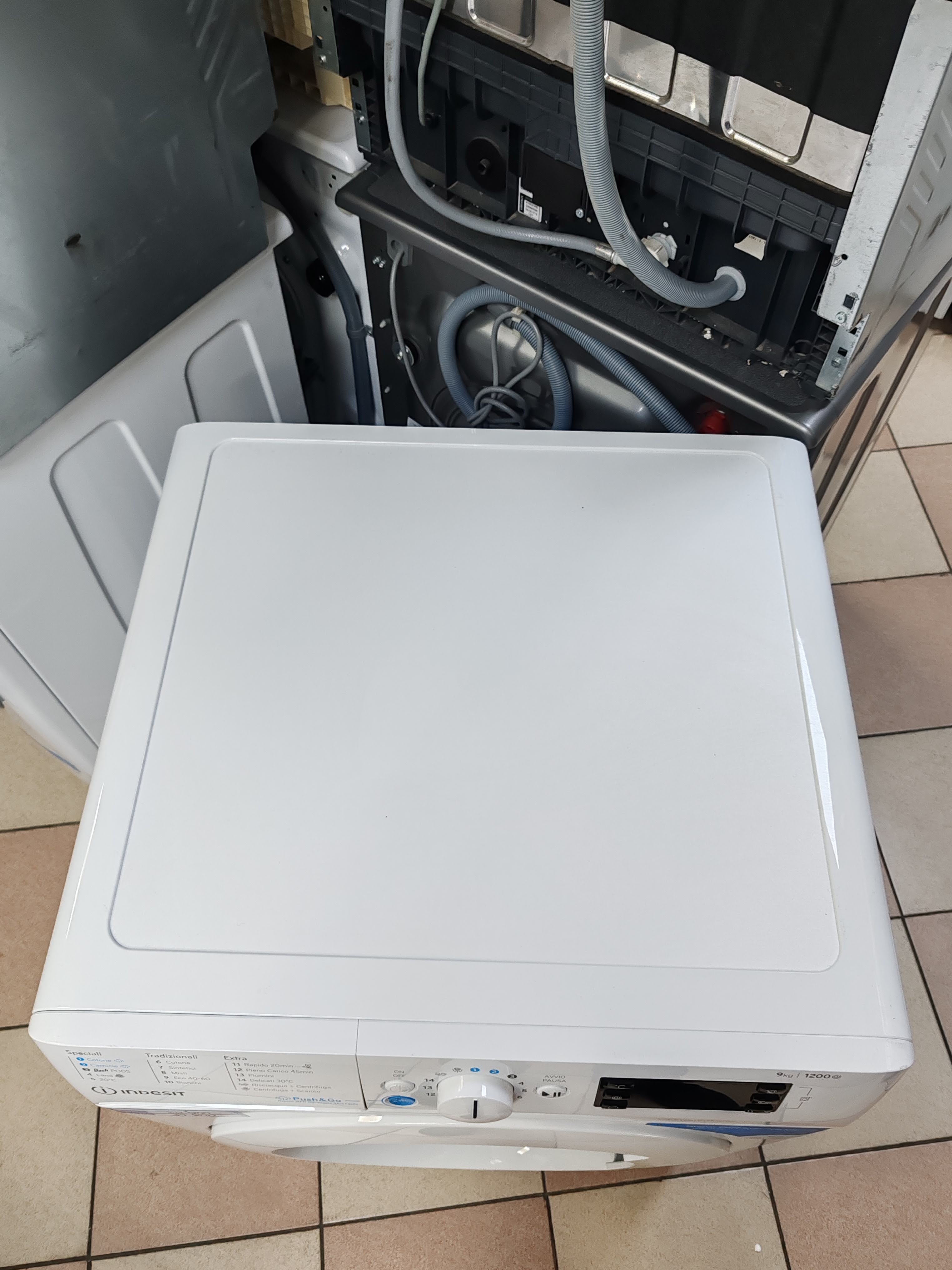 Veš mašina Indesit BWE 91296X WV IT, 9kg