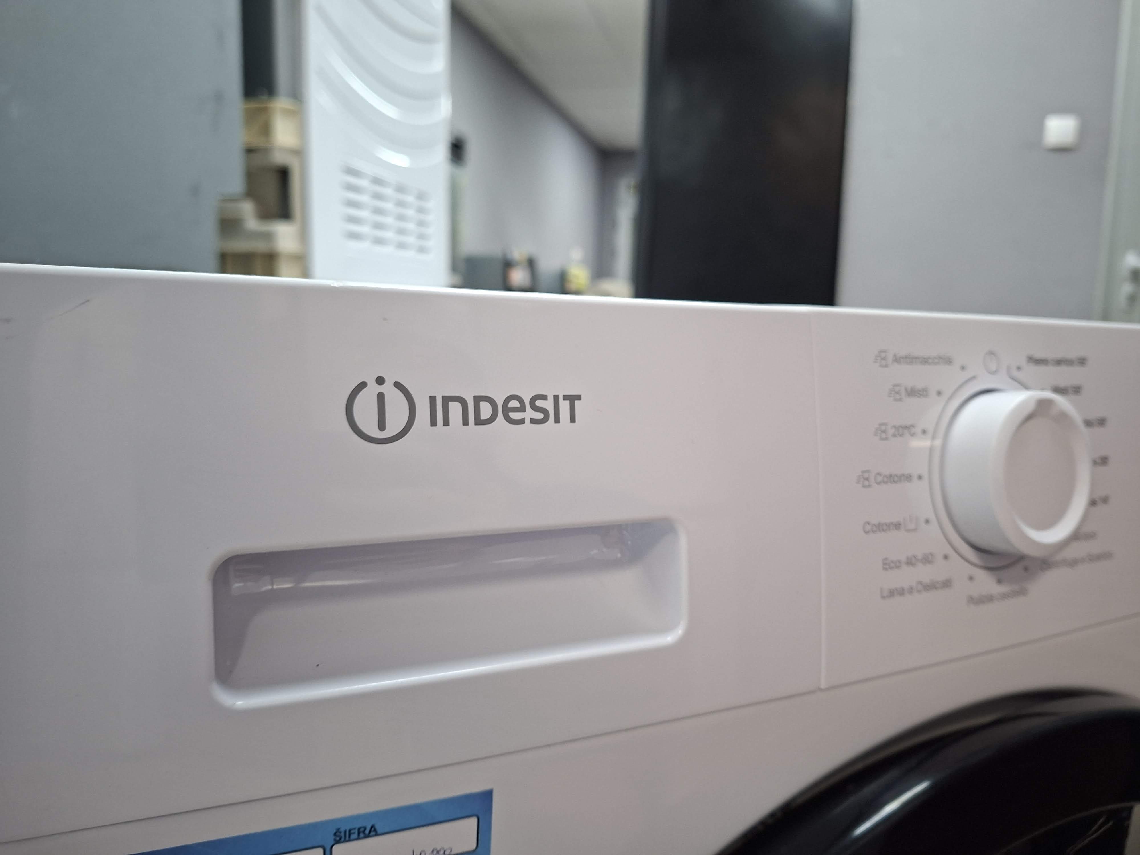 Veš mašina Indesit IM R268B MY TIME IT , 8 kg