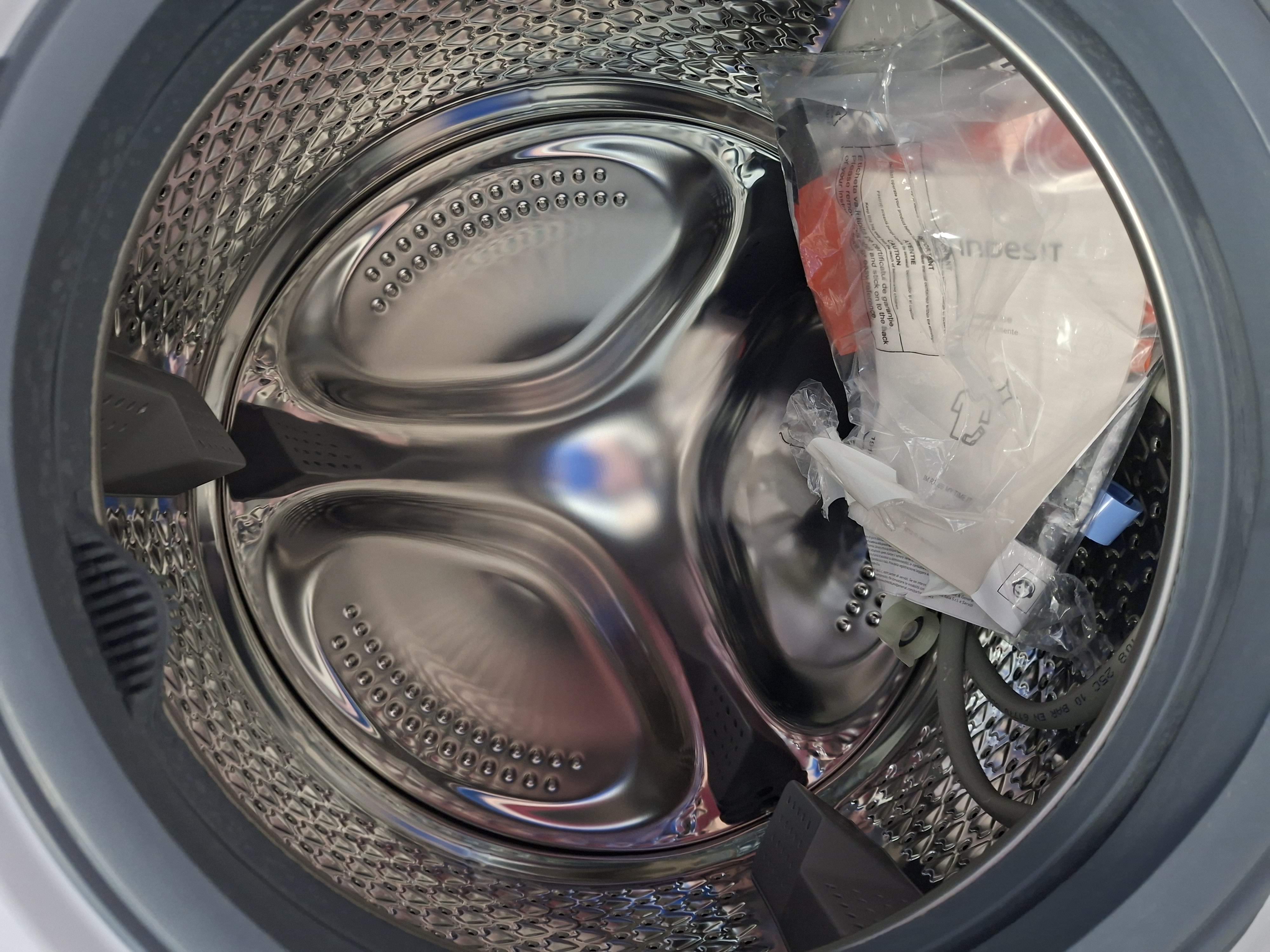 Veš mašina Indesit IM R268B MY TIME IT , 8 kg