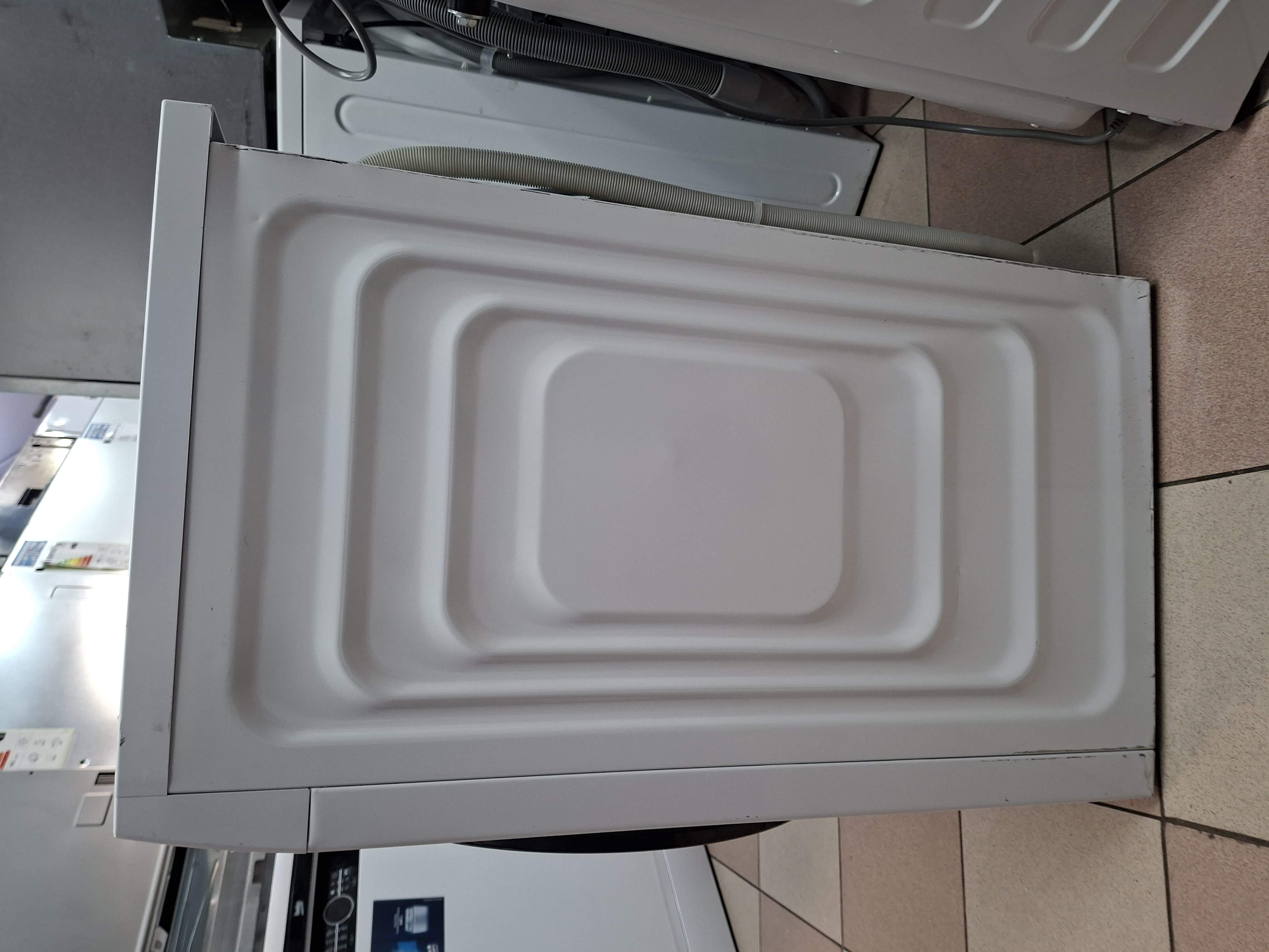 Veš mašina Indesit IM R268B MY TIME IT , 8 kg