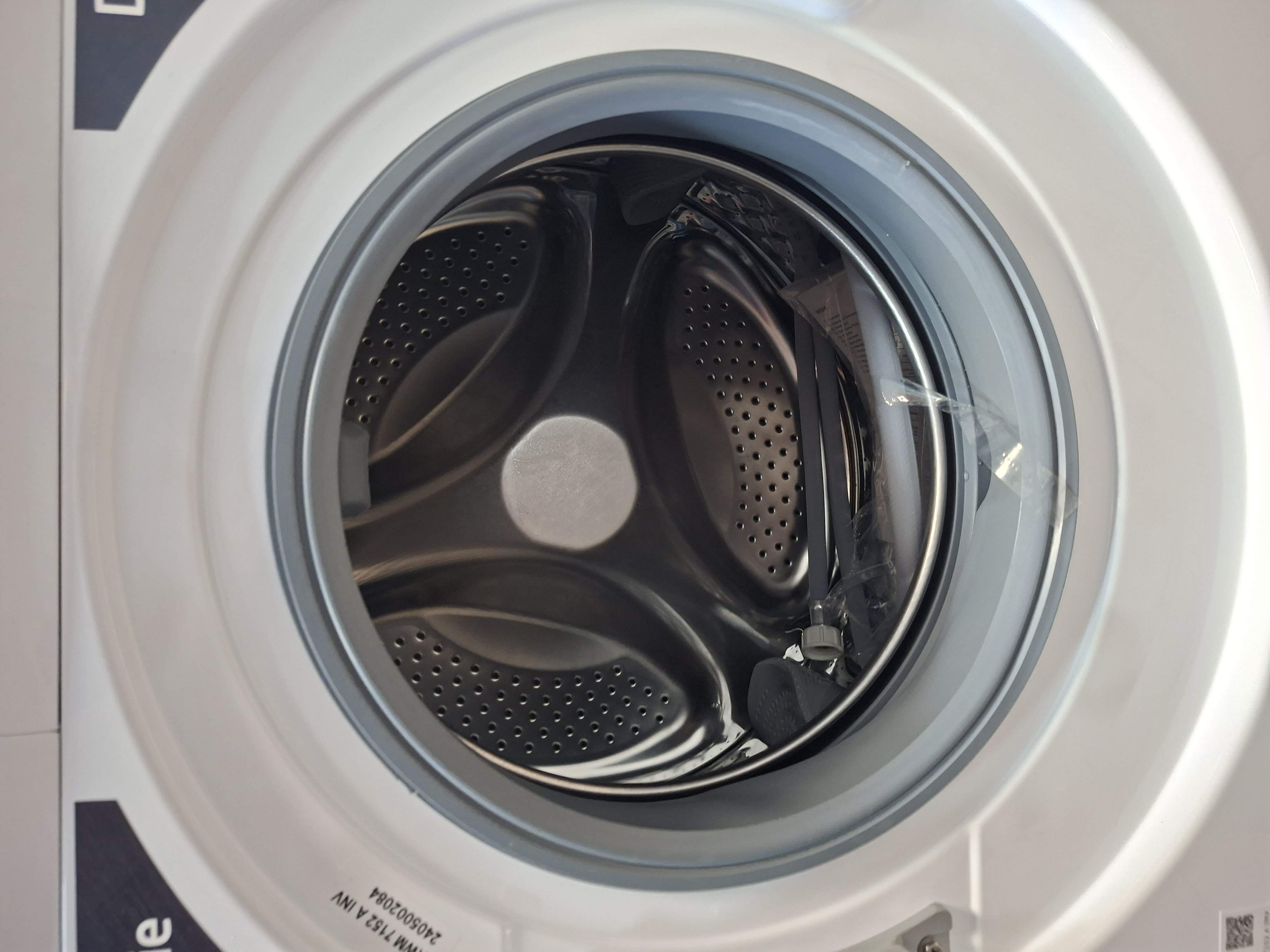 Veš mašina Koenic KWM 7152 A INV , 7 kg.