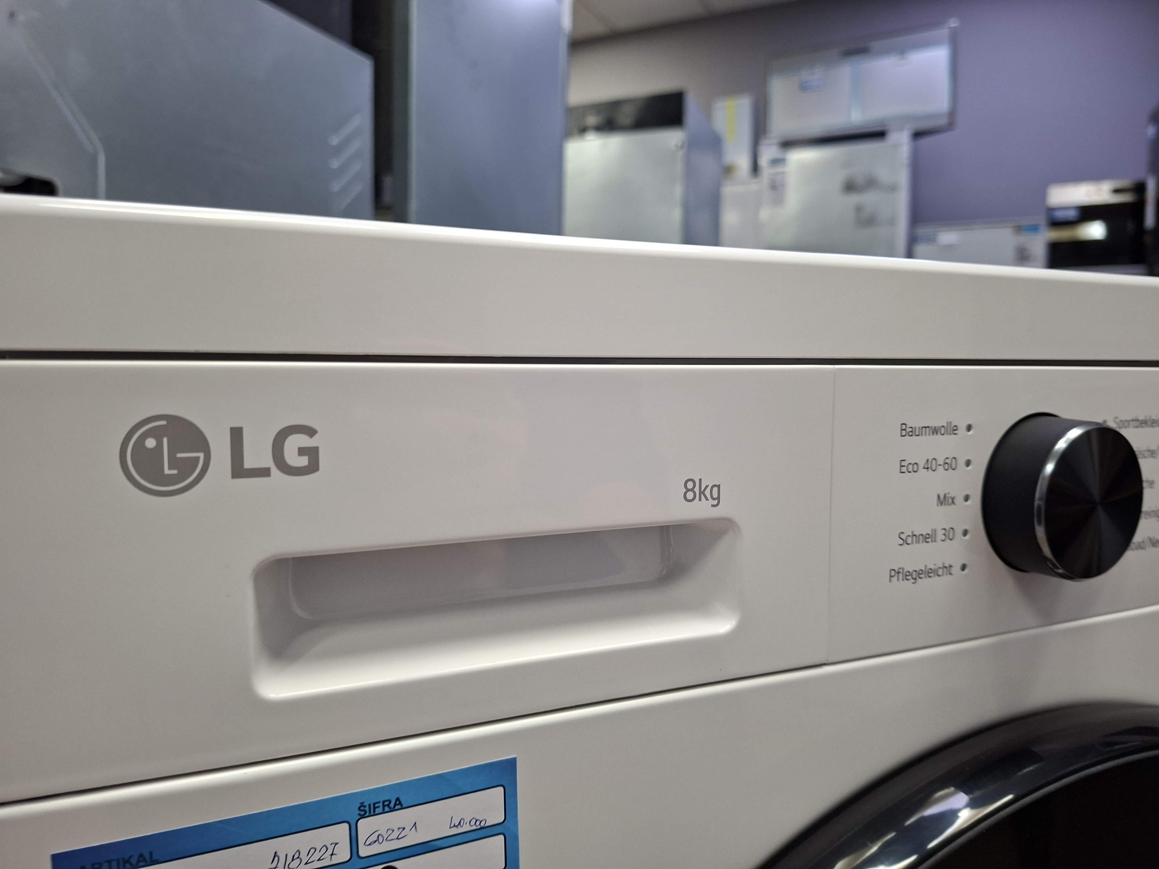 Veš mašina LG F4WB308Y, 8 kg