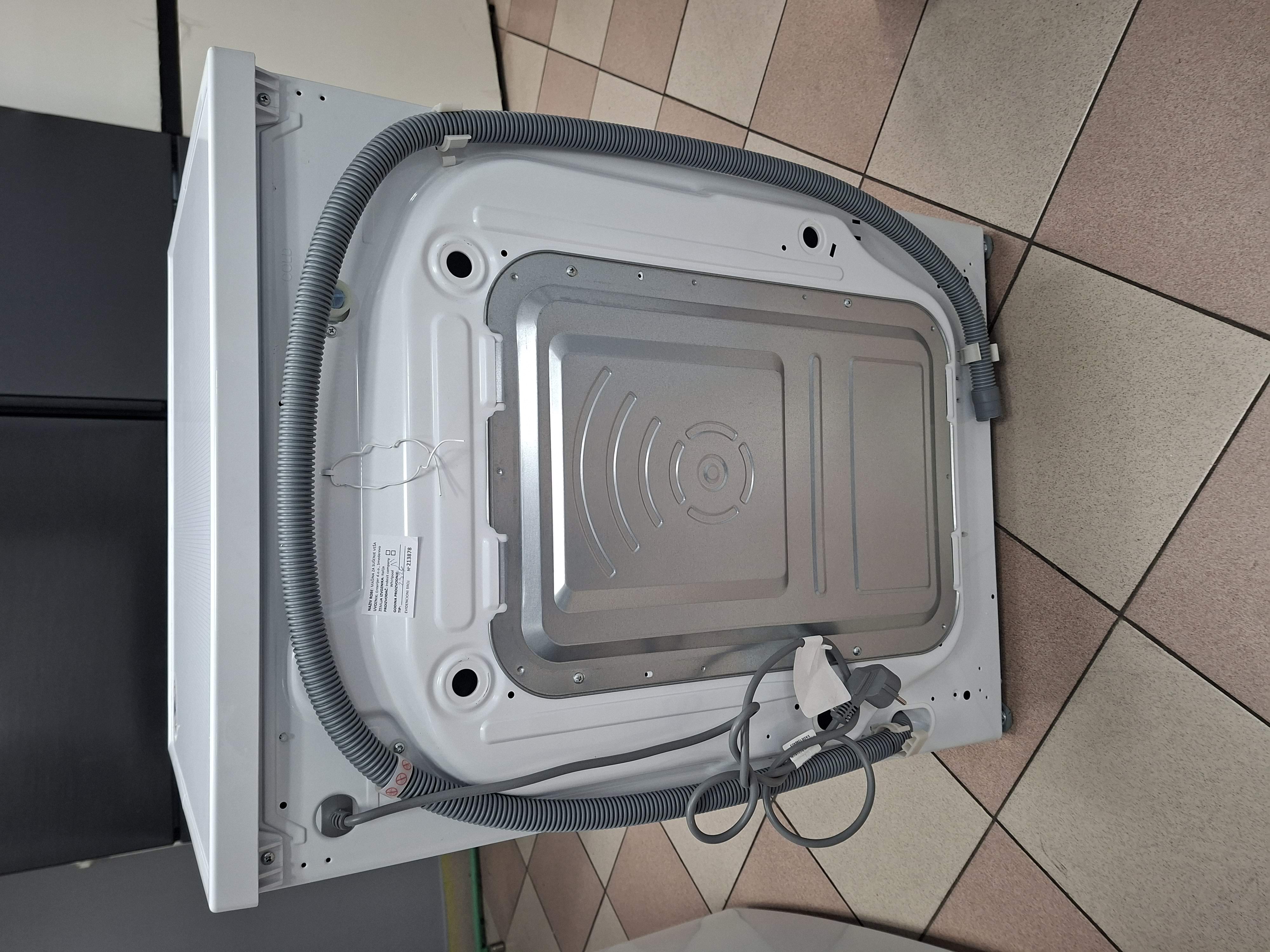 Veš mašina LG F4WR700Y , 10 kg