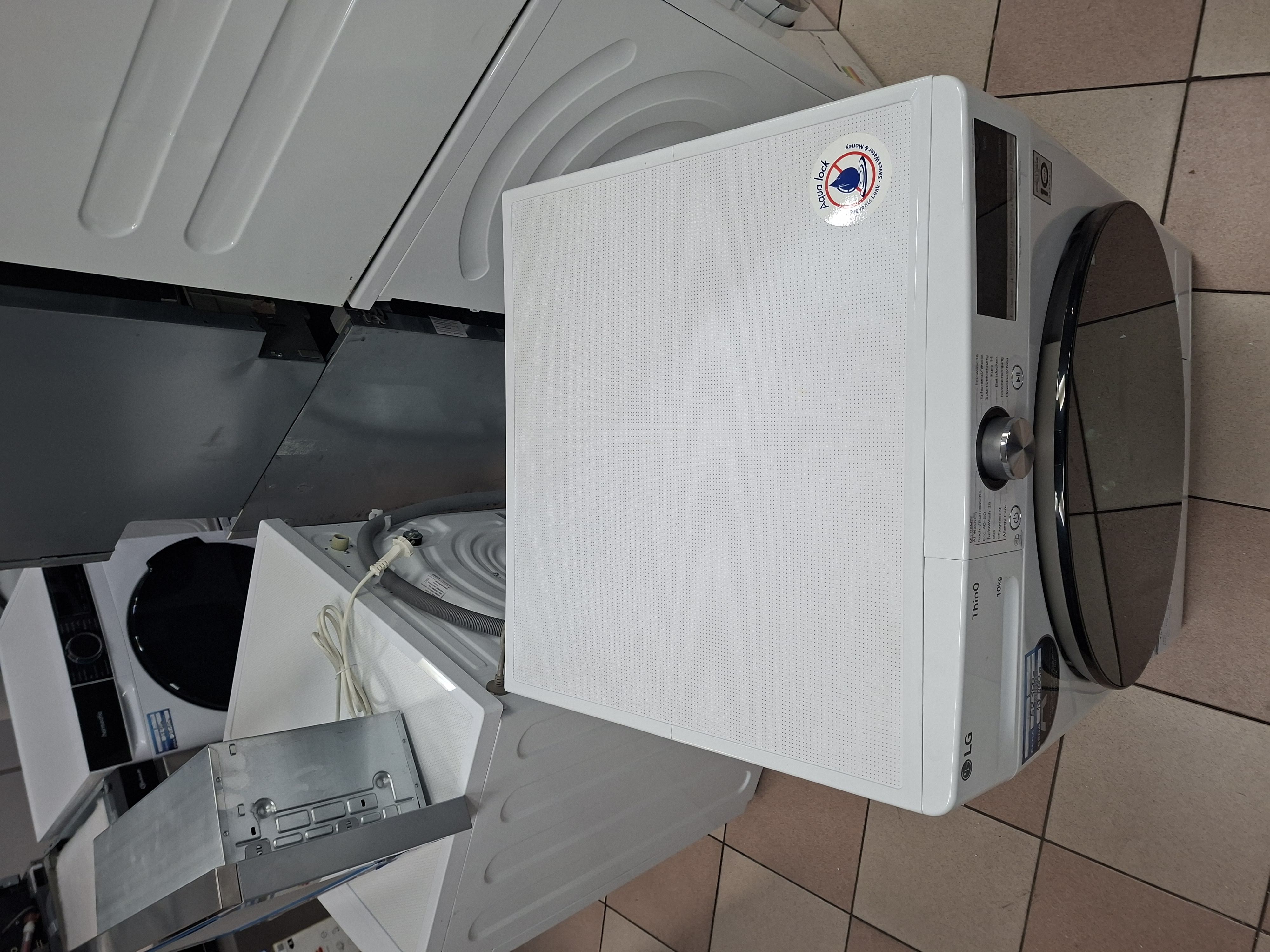 Veš mašina LG F4WR700Y , 10 kg