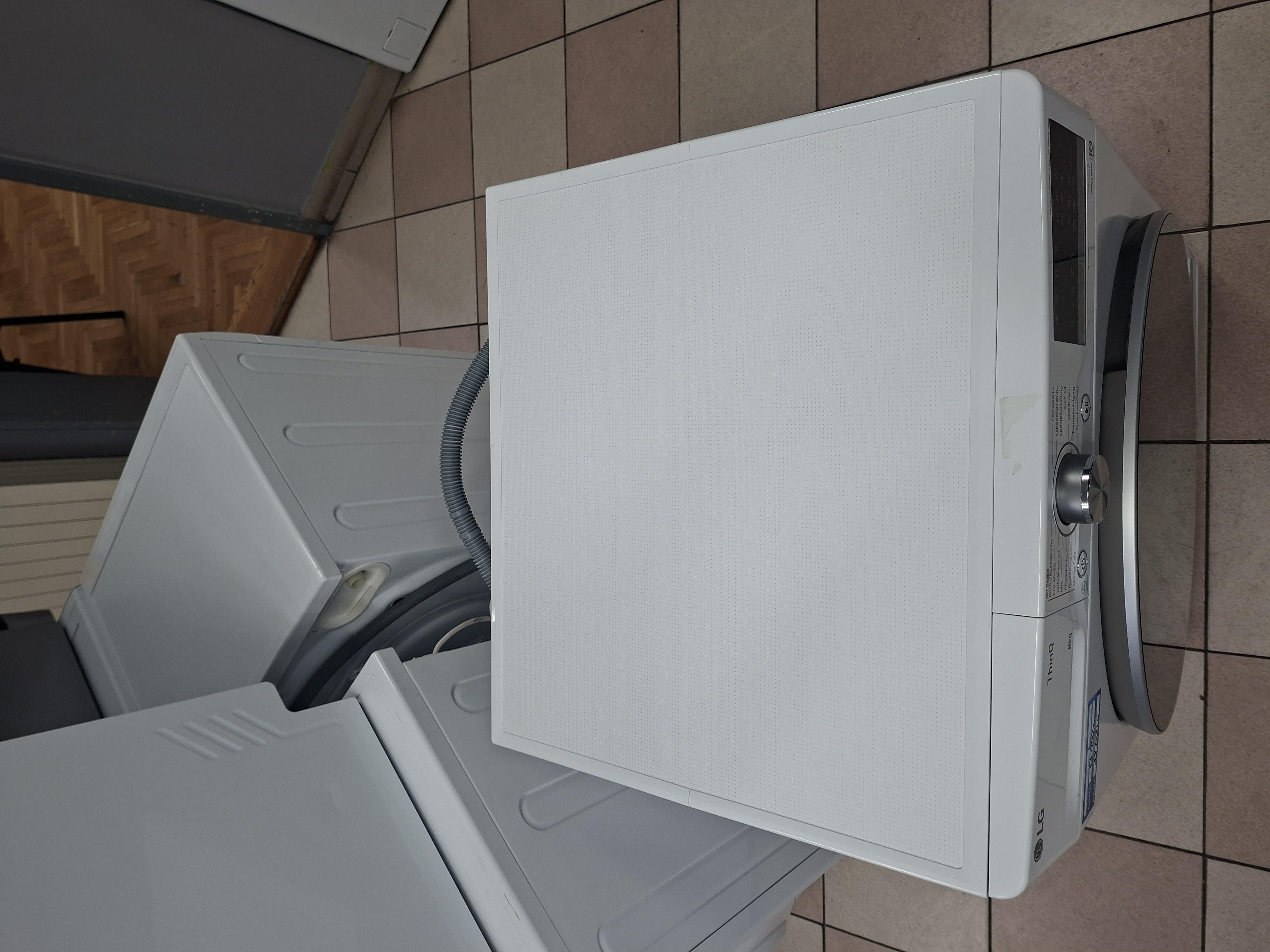 Veš mašina LG F4WV708P1E , 8 kg