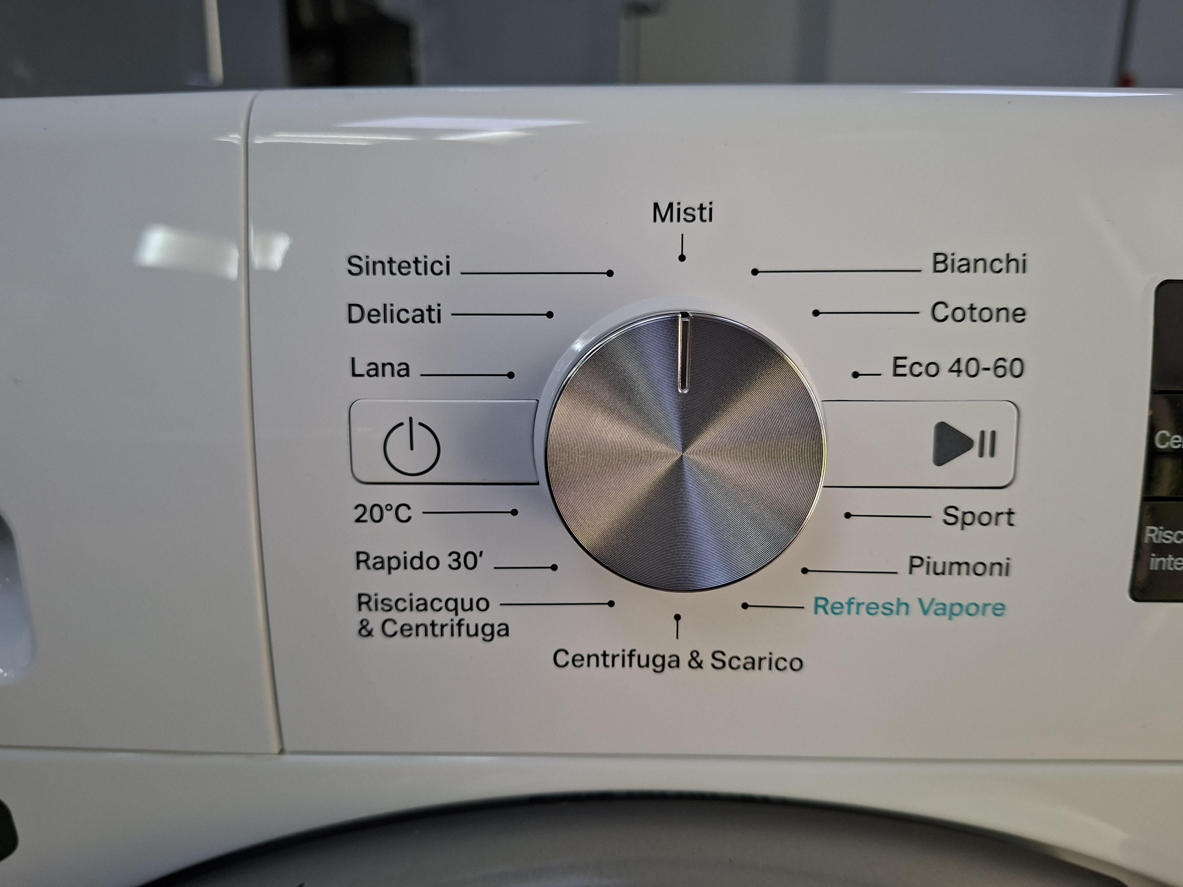 Veš mašina Whirlpool FFB 1048 BSV IT, 10 kg.