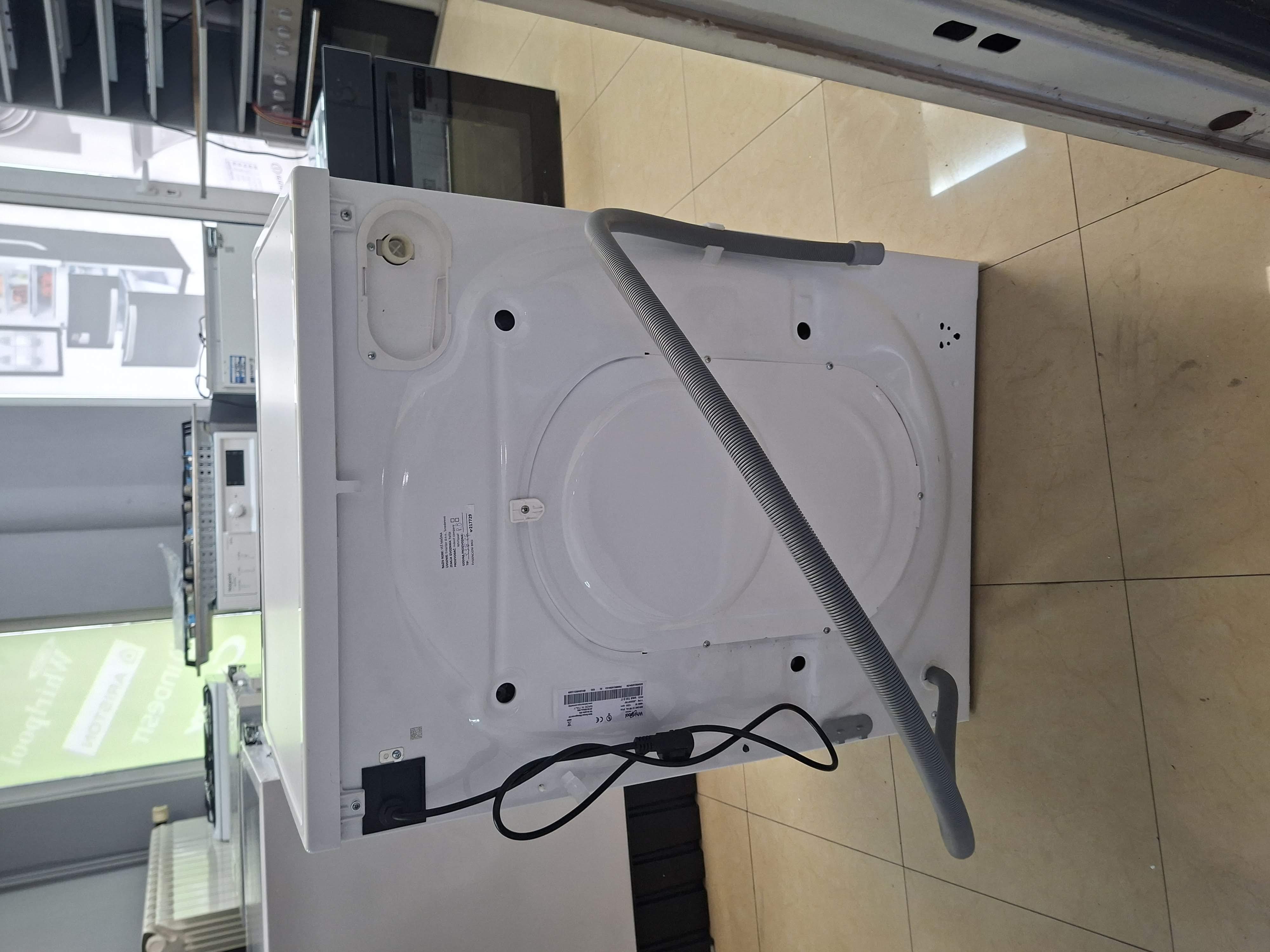 Veš mašina Whirlpool WSB 725 D IT, 7kg, slim
