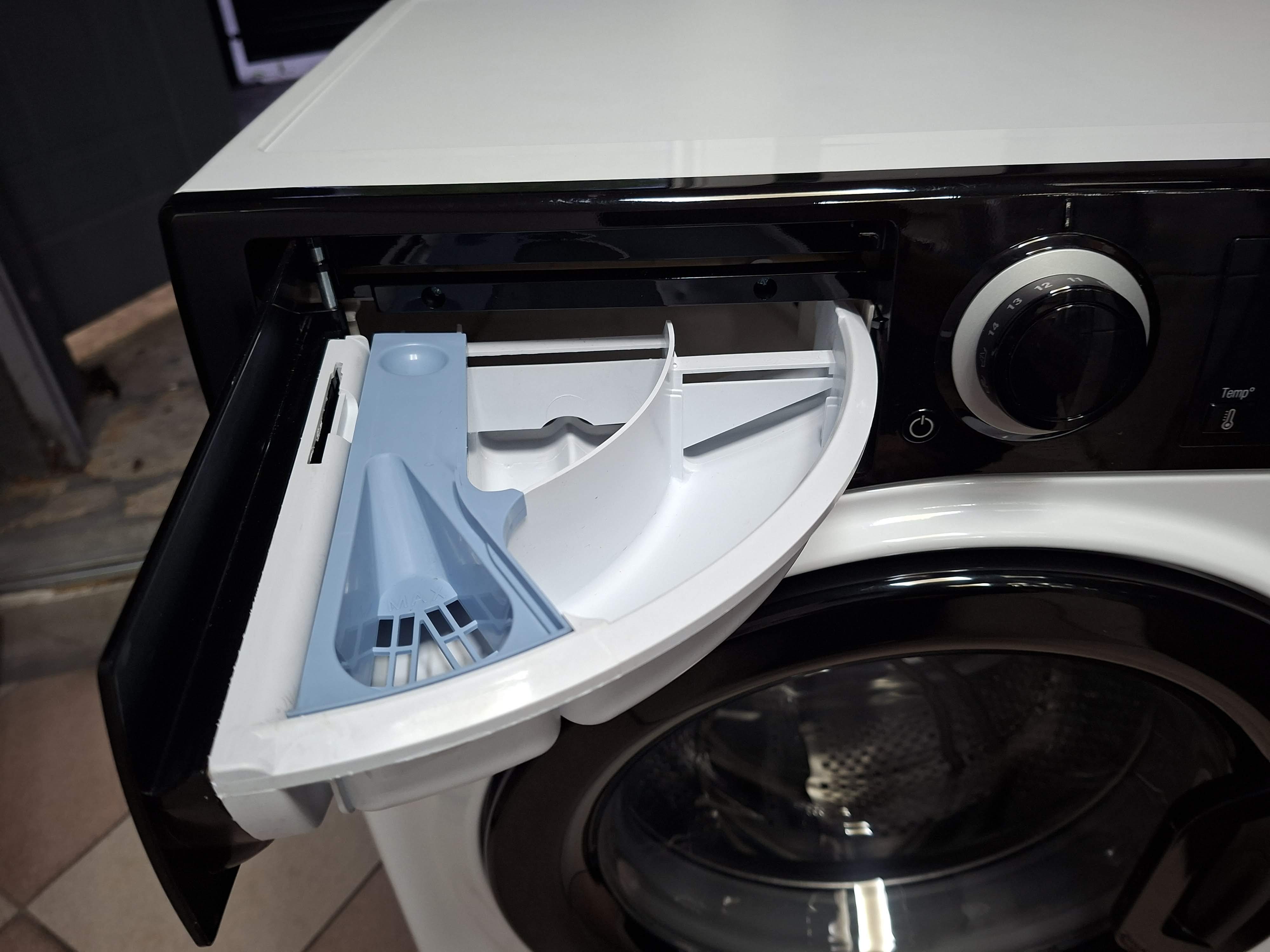 Veš mašina Whirlpool WSB 725 K IT, 7kg, slim