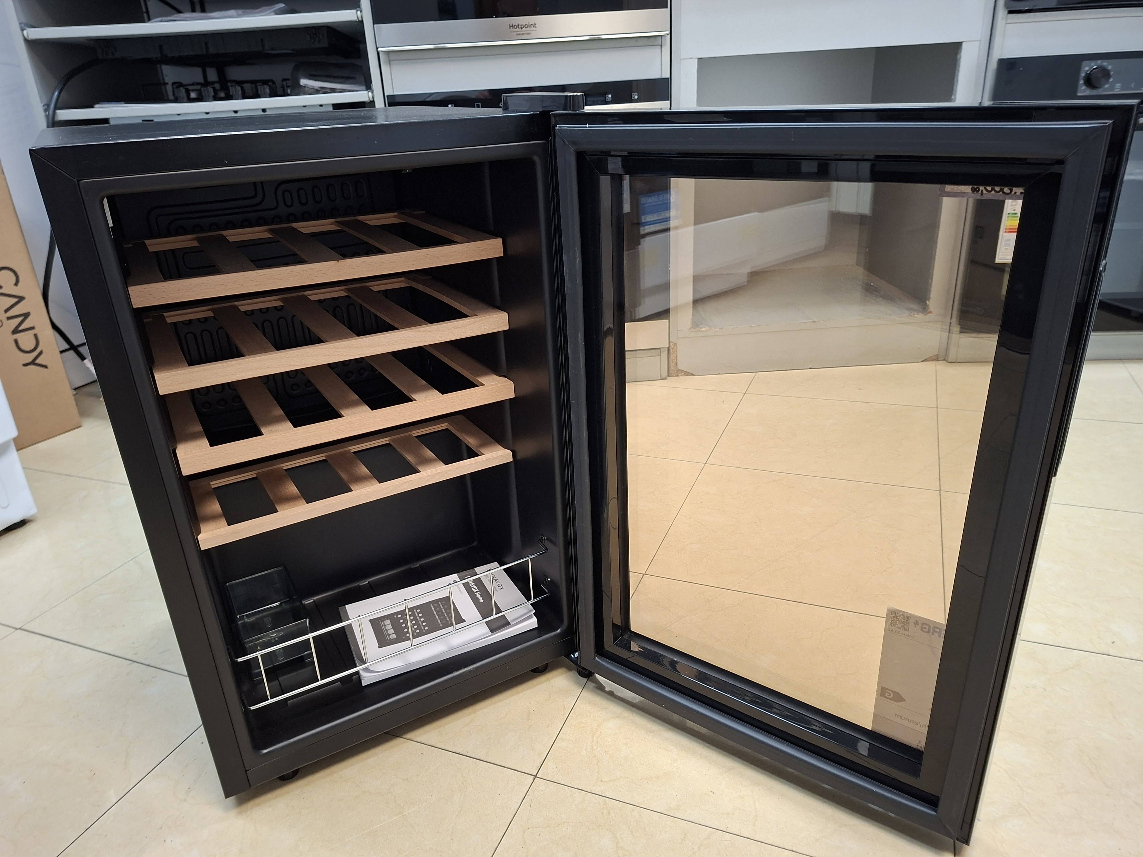 Vinska Vitrina Dunavox DXFH-20.62 , 20 Boca