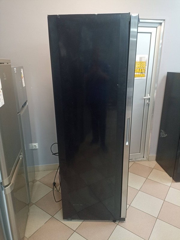 Vitrina za vino Haier WS171GA, 171 boce