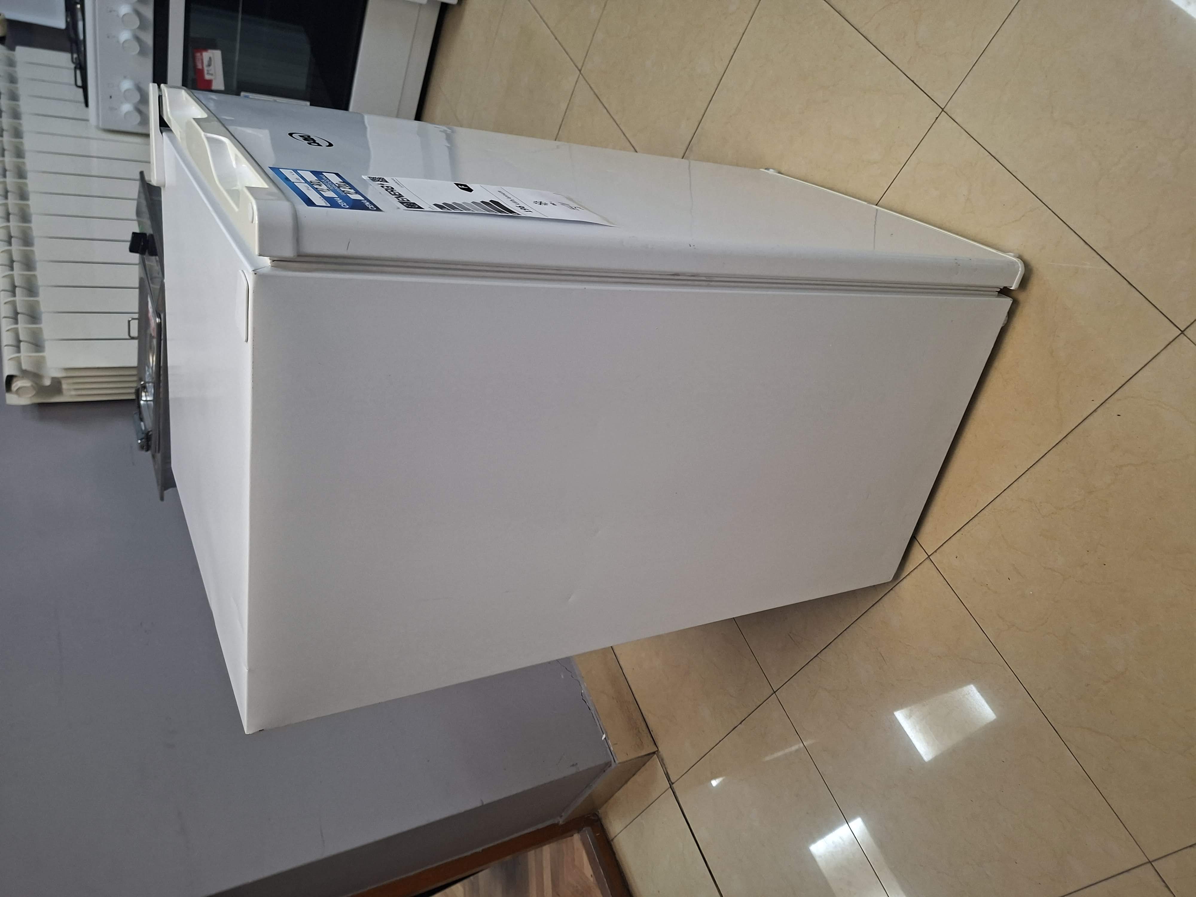 Zamrzivač Daya DCV08SM3WF0, 84cm