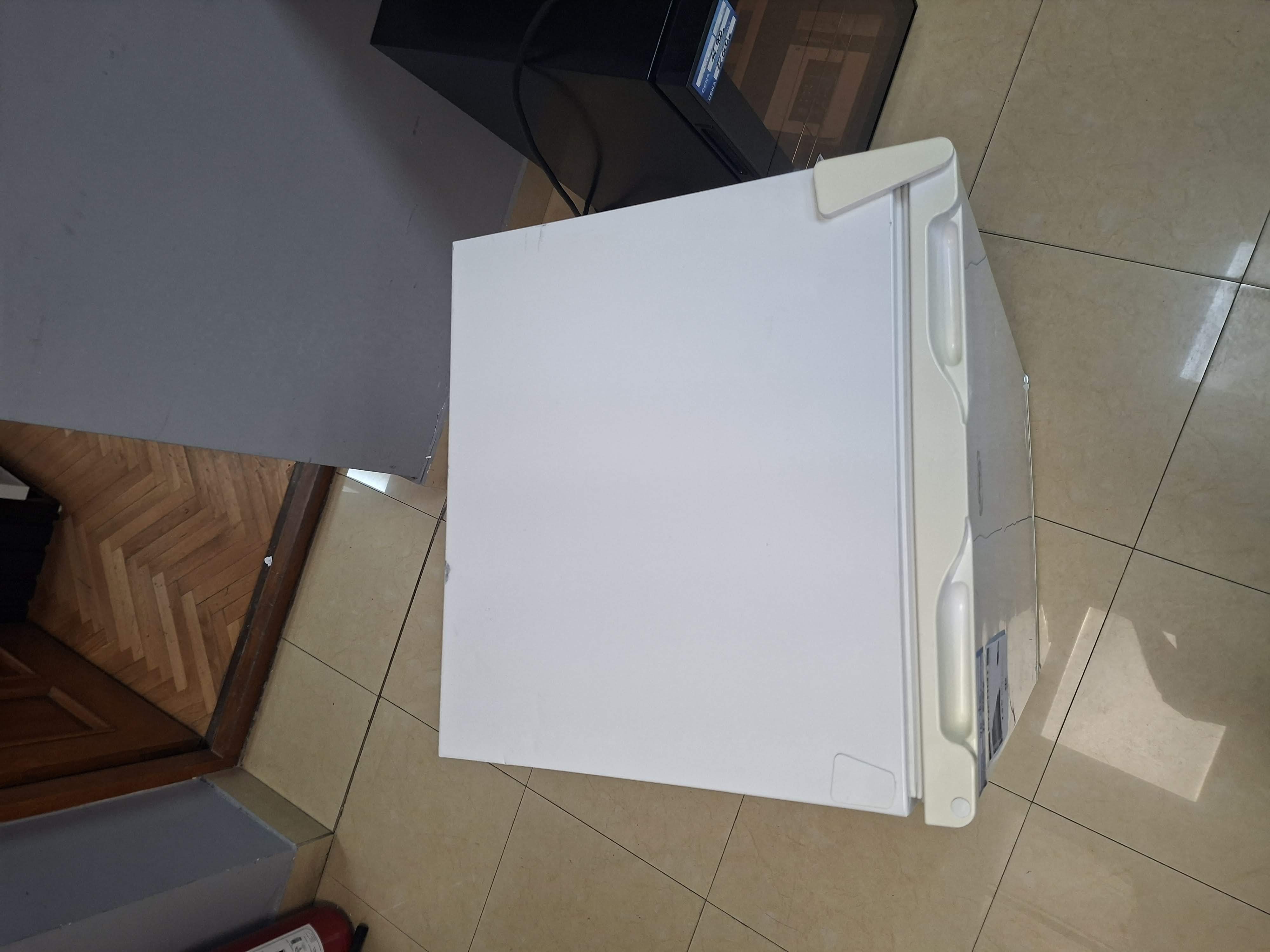 Zamrzivač Daya DCV08SM3WF0, 84cm