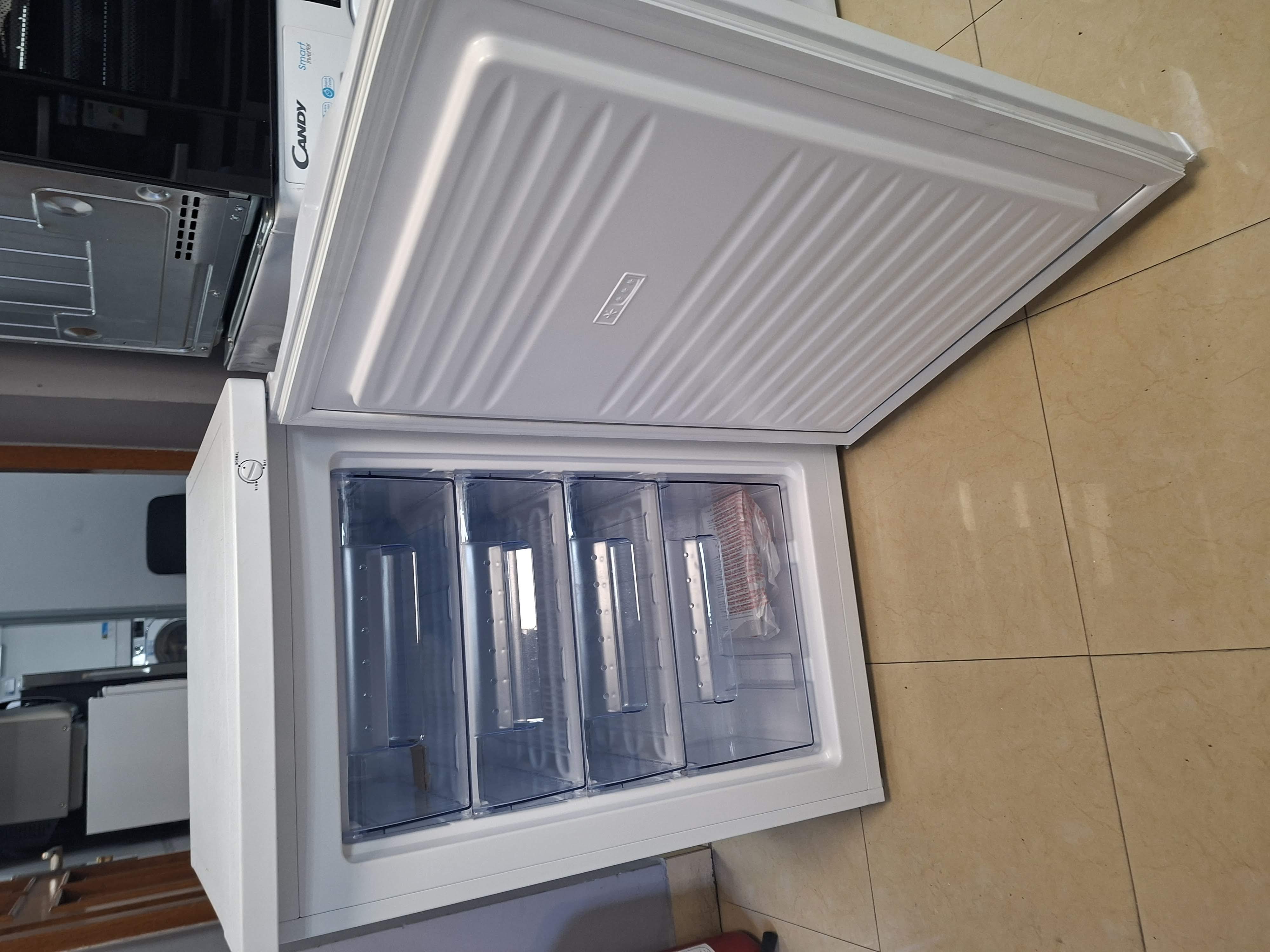 Zamrzivač Daya DCV12SM3WE0, 85cm