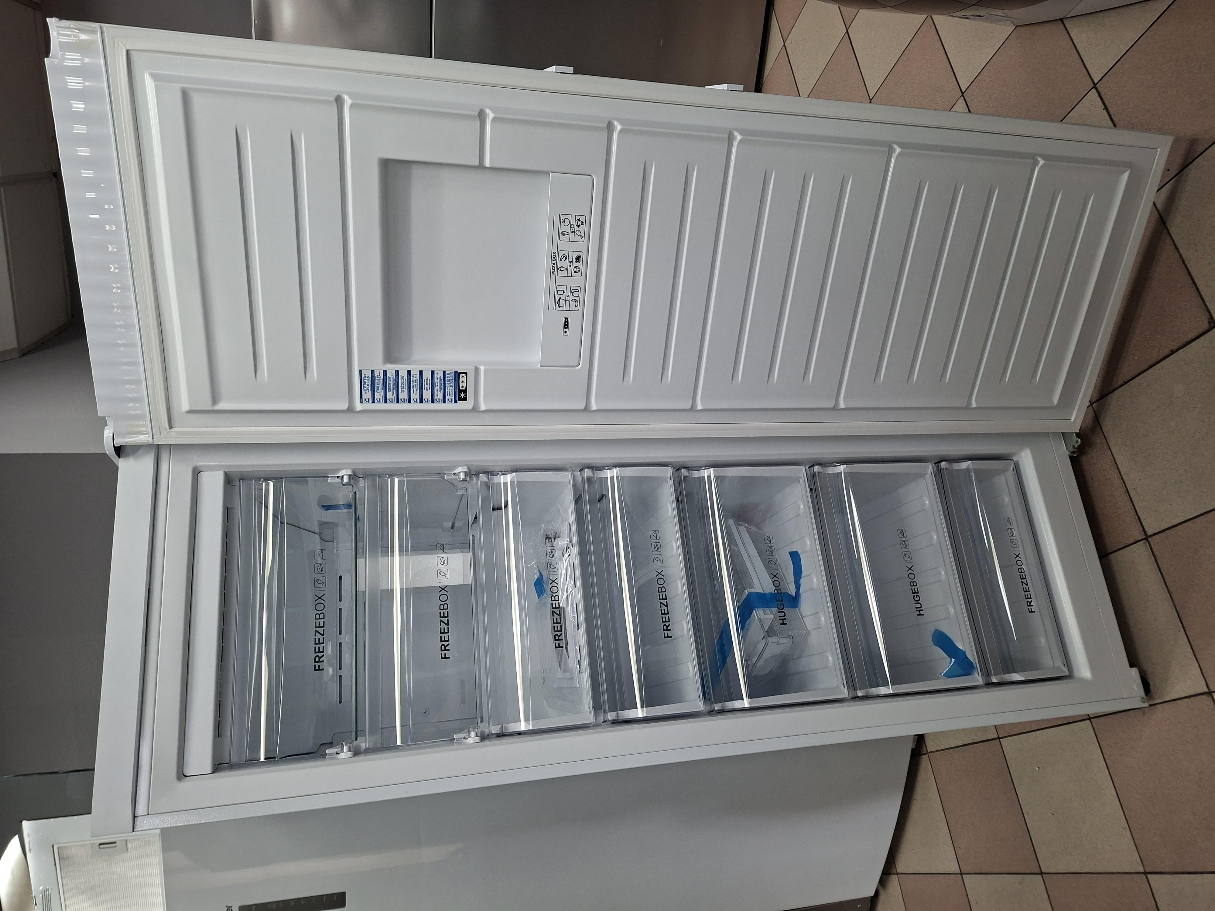 Zamrzivač Haier H2F-255WSAA , 187cm