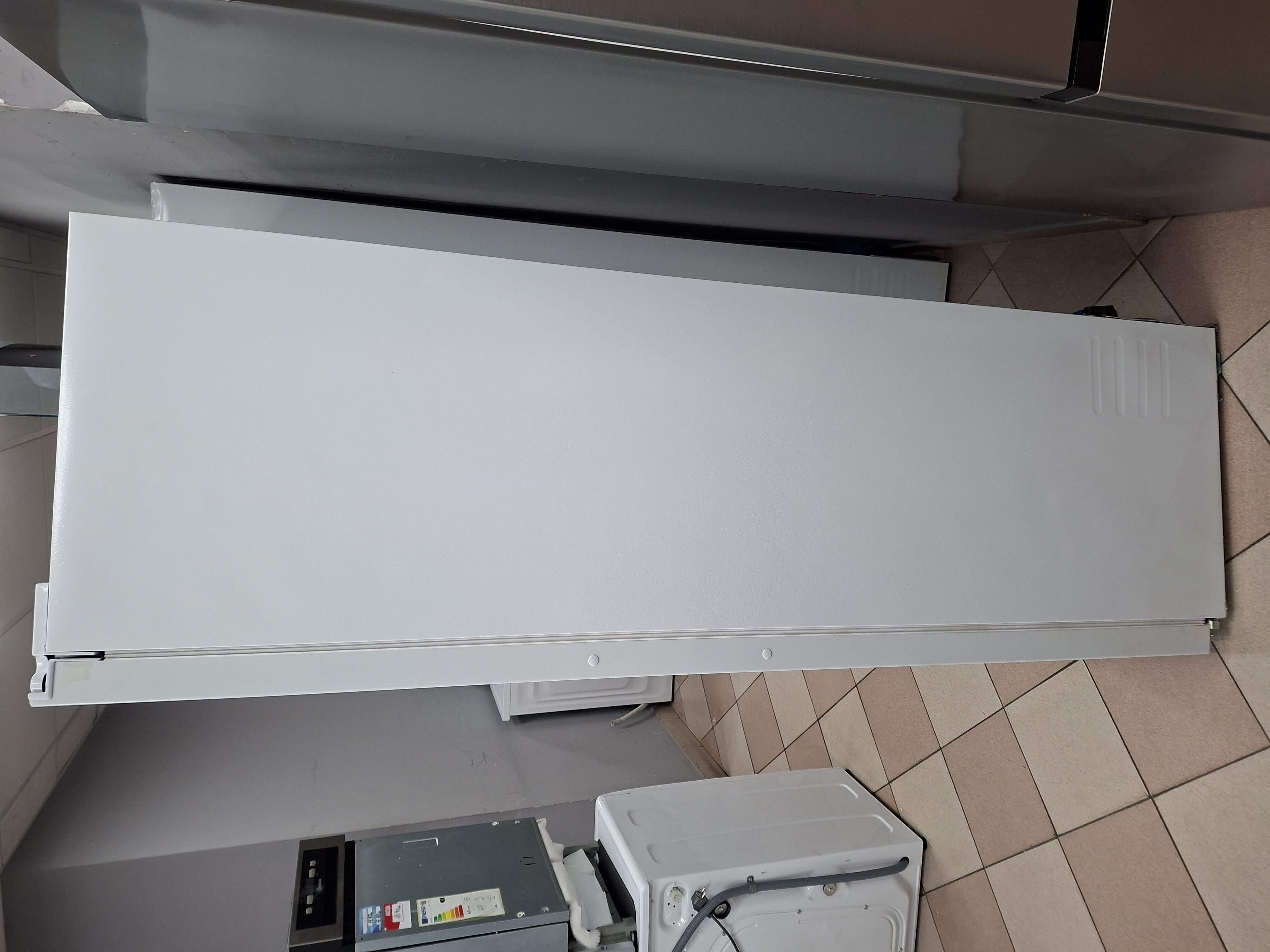 Zamrzivač Haier H2F-255WSAA , 187cm