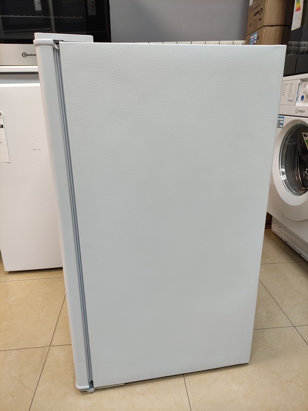 Zamrzivač Hisense FV85D4BW1 , 70L