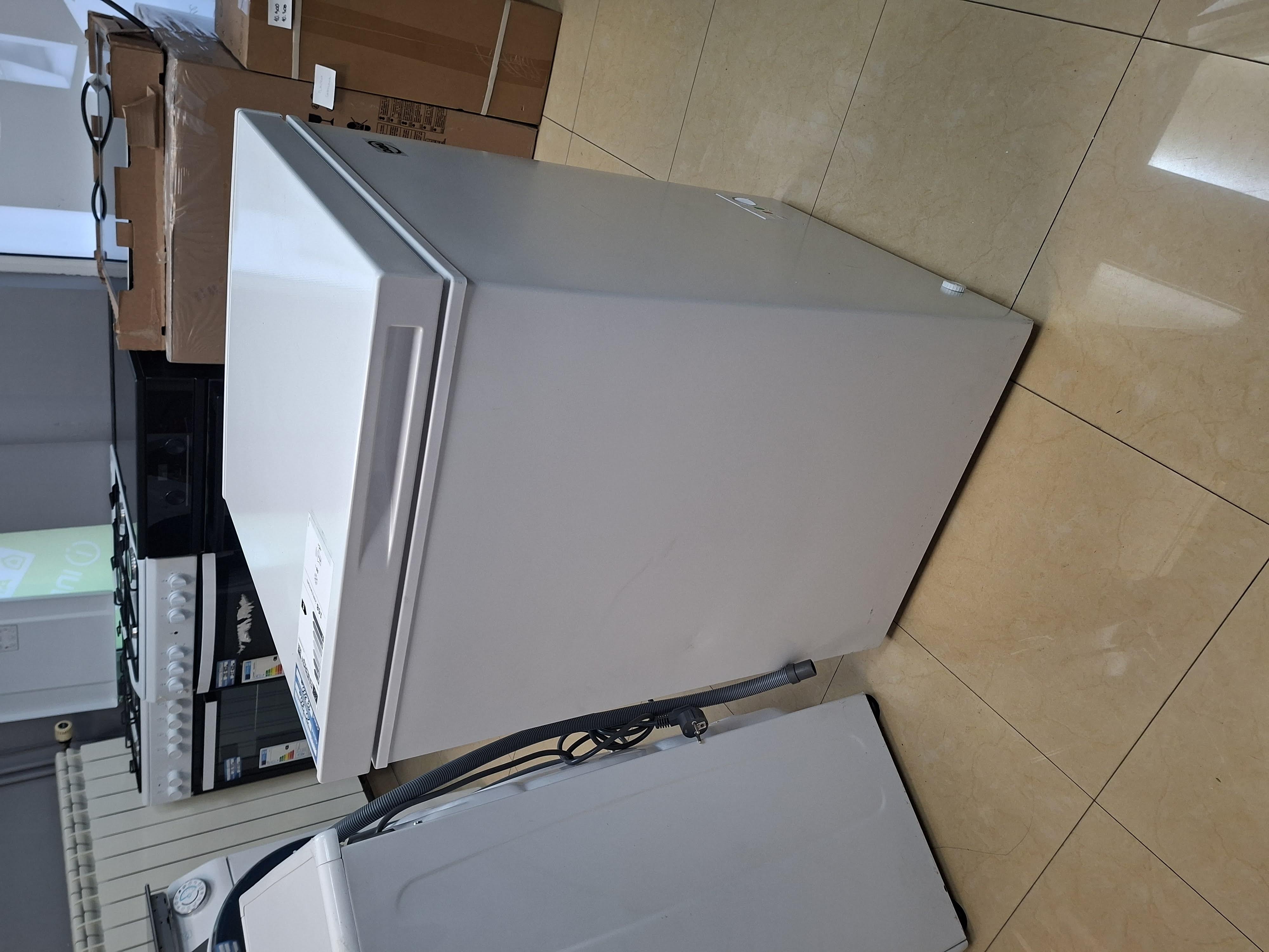 Zamrzivač Sandučar Daya DCP100SH4WE0 , 98L