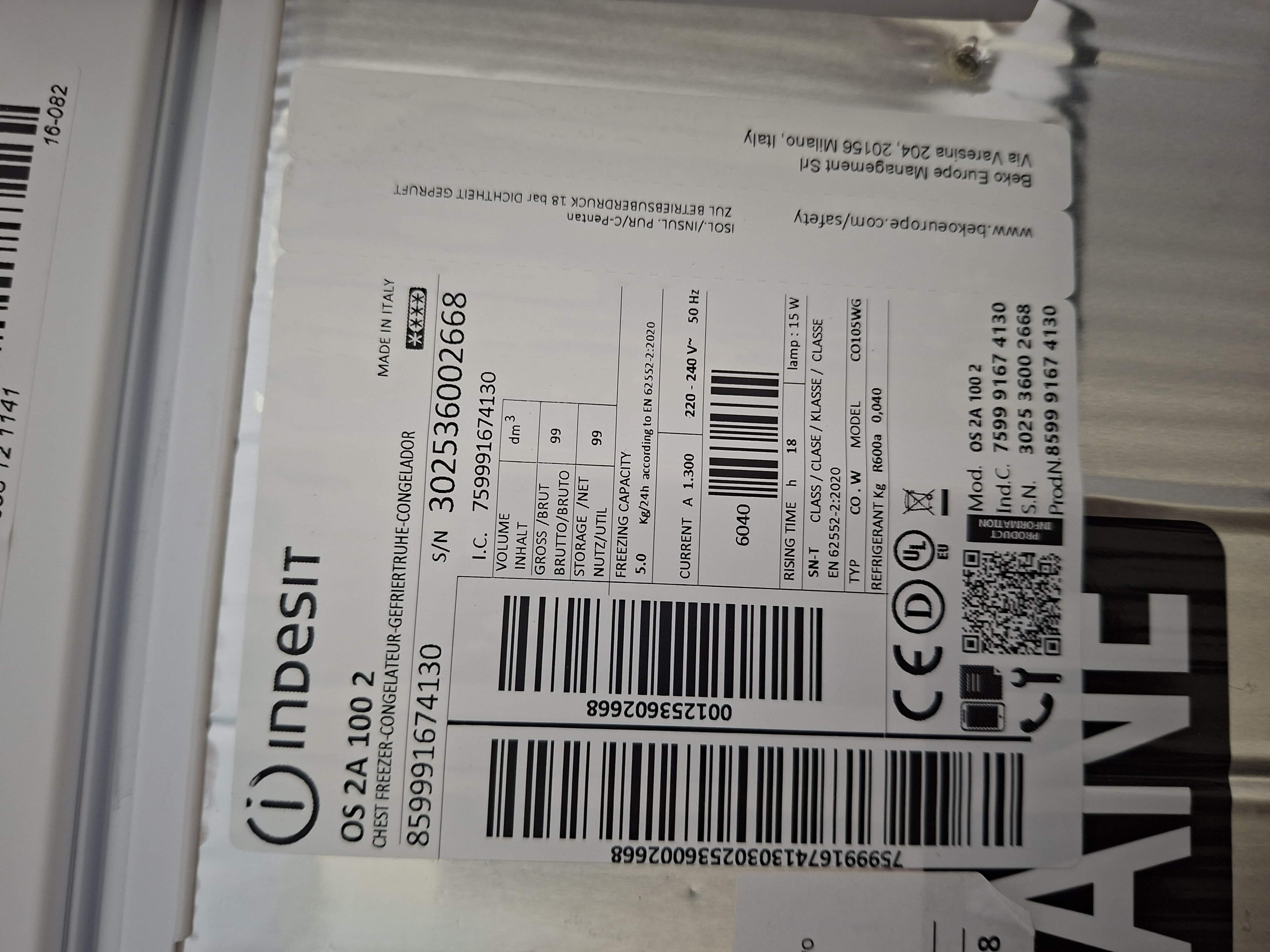Zamrzivač sandučar Indesit OS 2A 100 2 , 99L