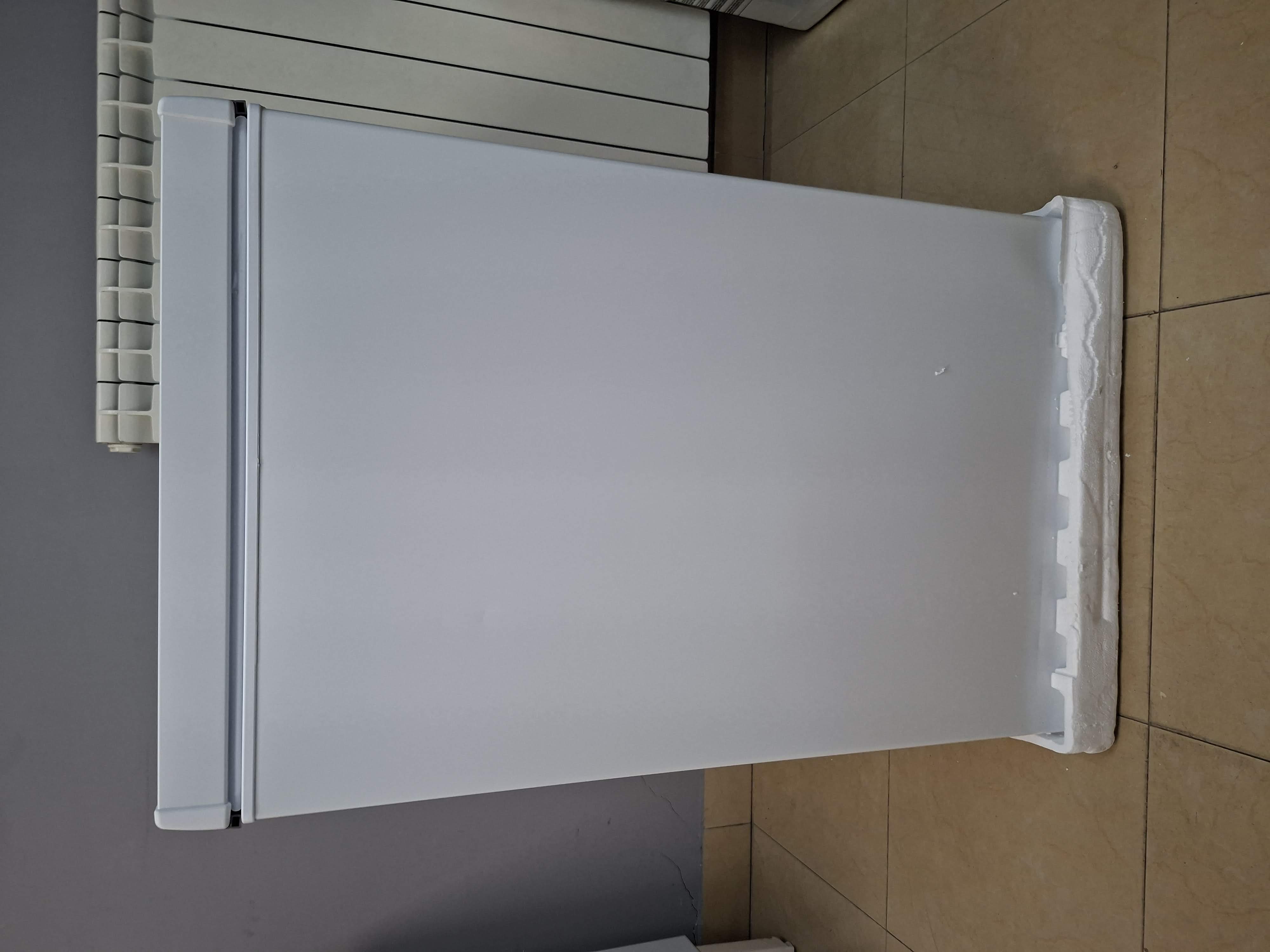 Zamrzivač sandučar Indesit OS 2A 100 2 , 99L