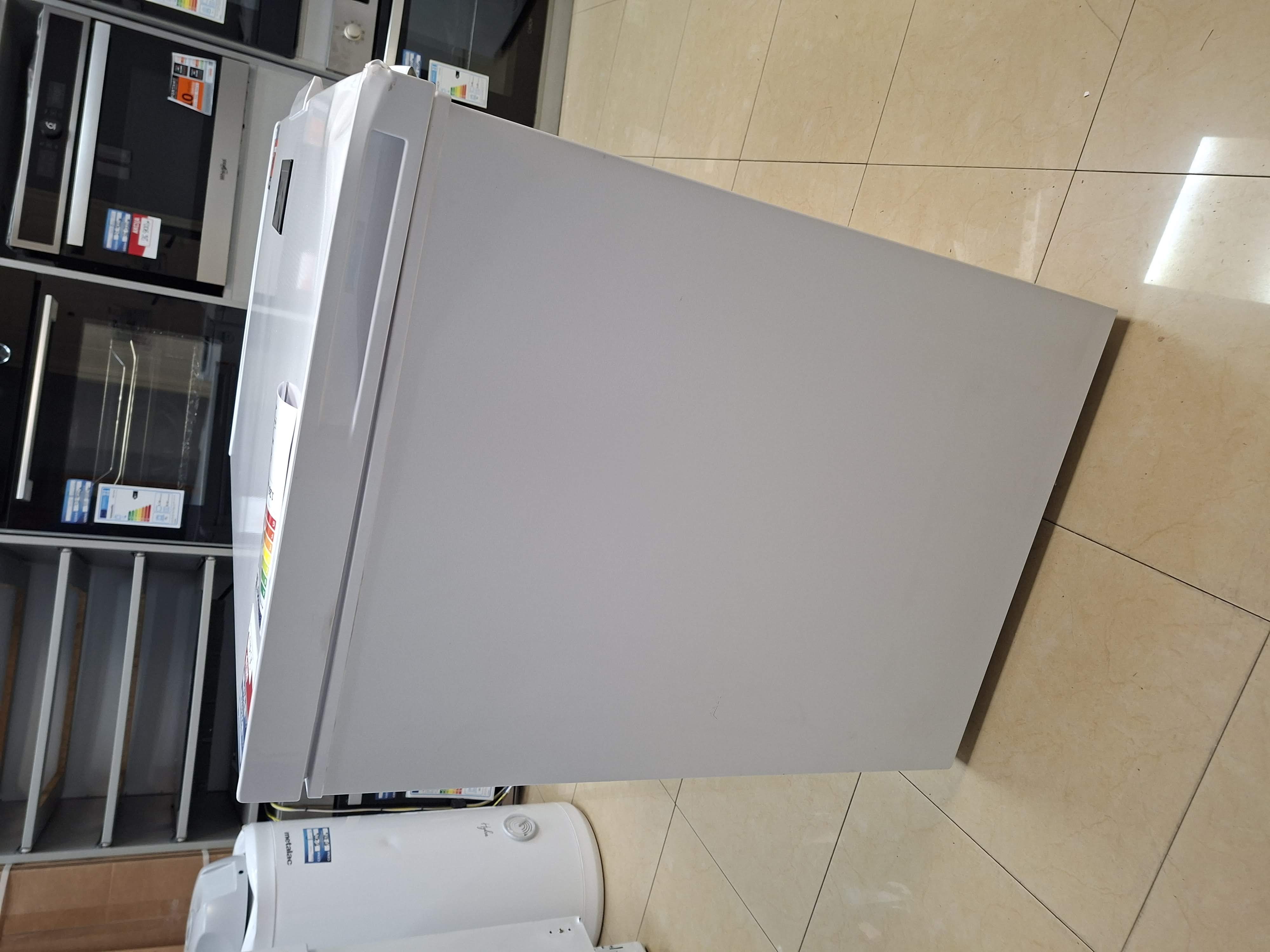 Zamrzivač sandučar Whirlpool  W3RHS19CW , 198 litara