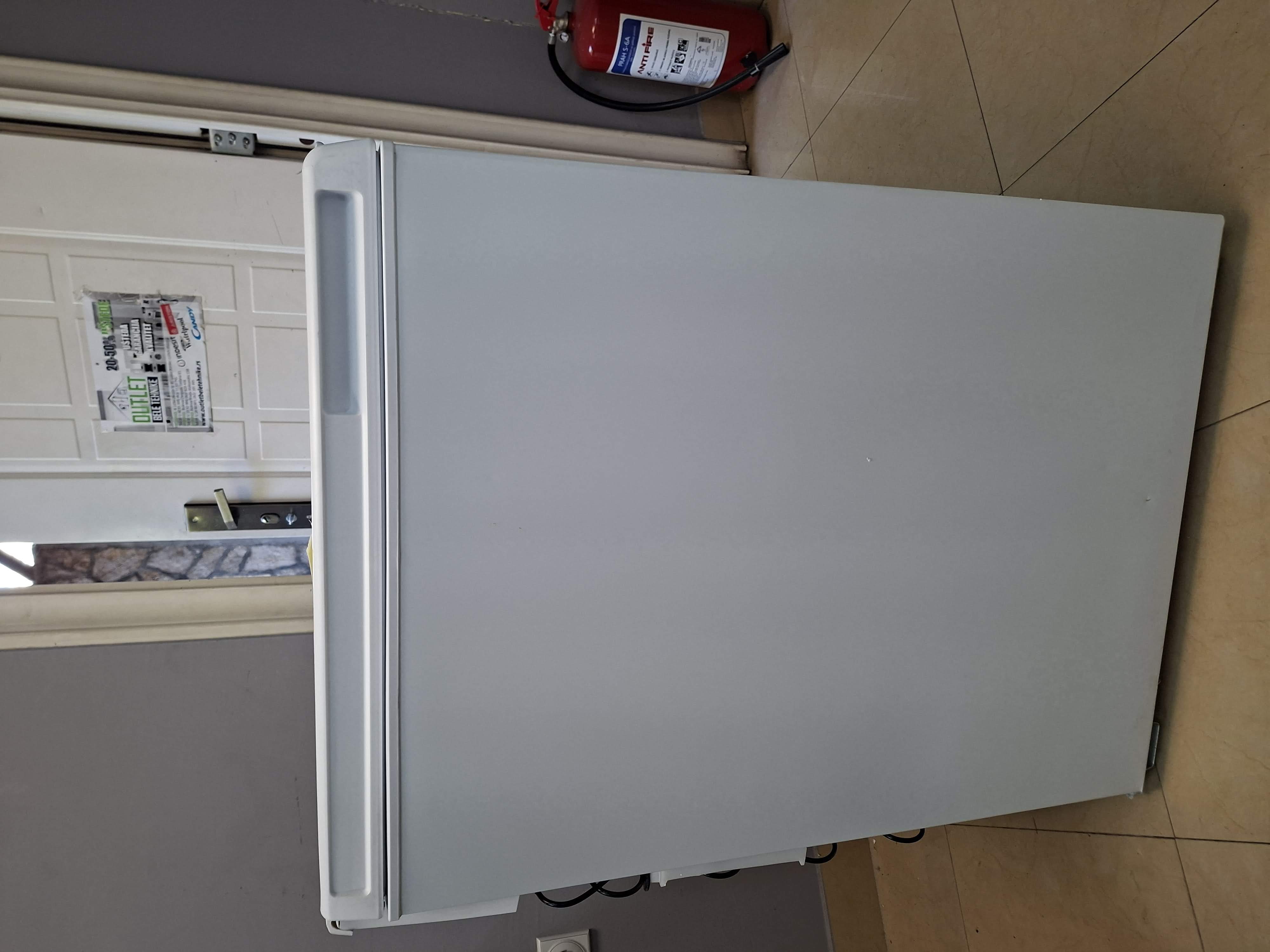 Zamrzivač sandučar Whirlpool WH1411 E2, 131l