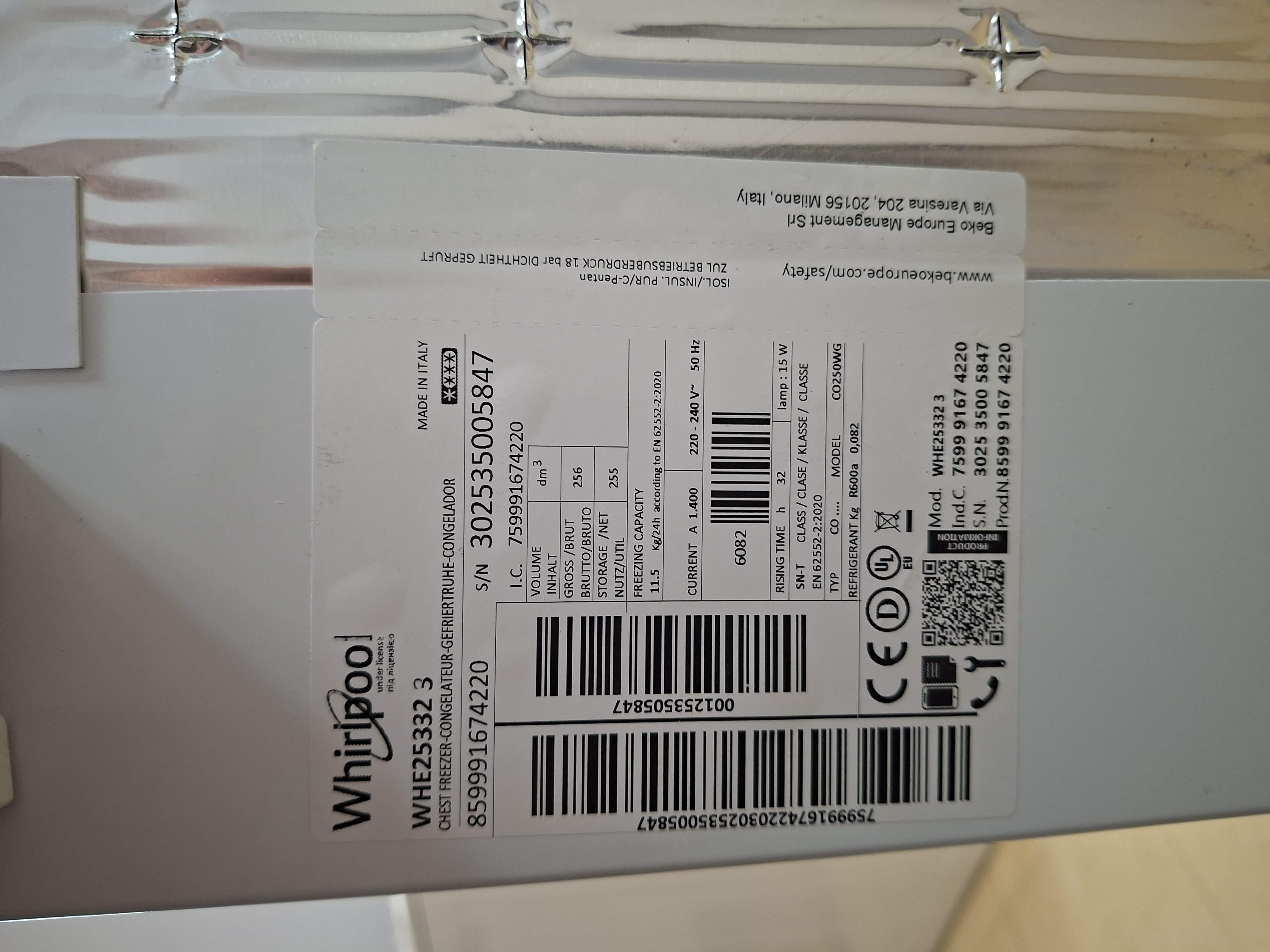Zamrzivač sandučar Whirlpool WHE25332, 251L