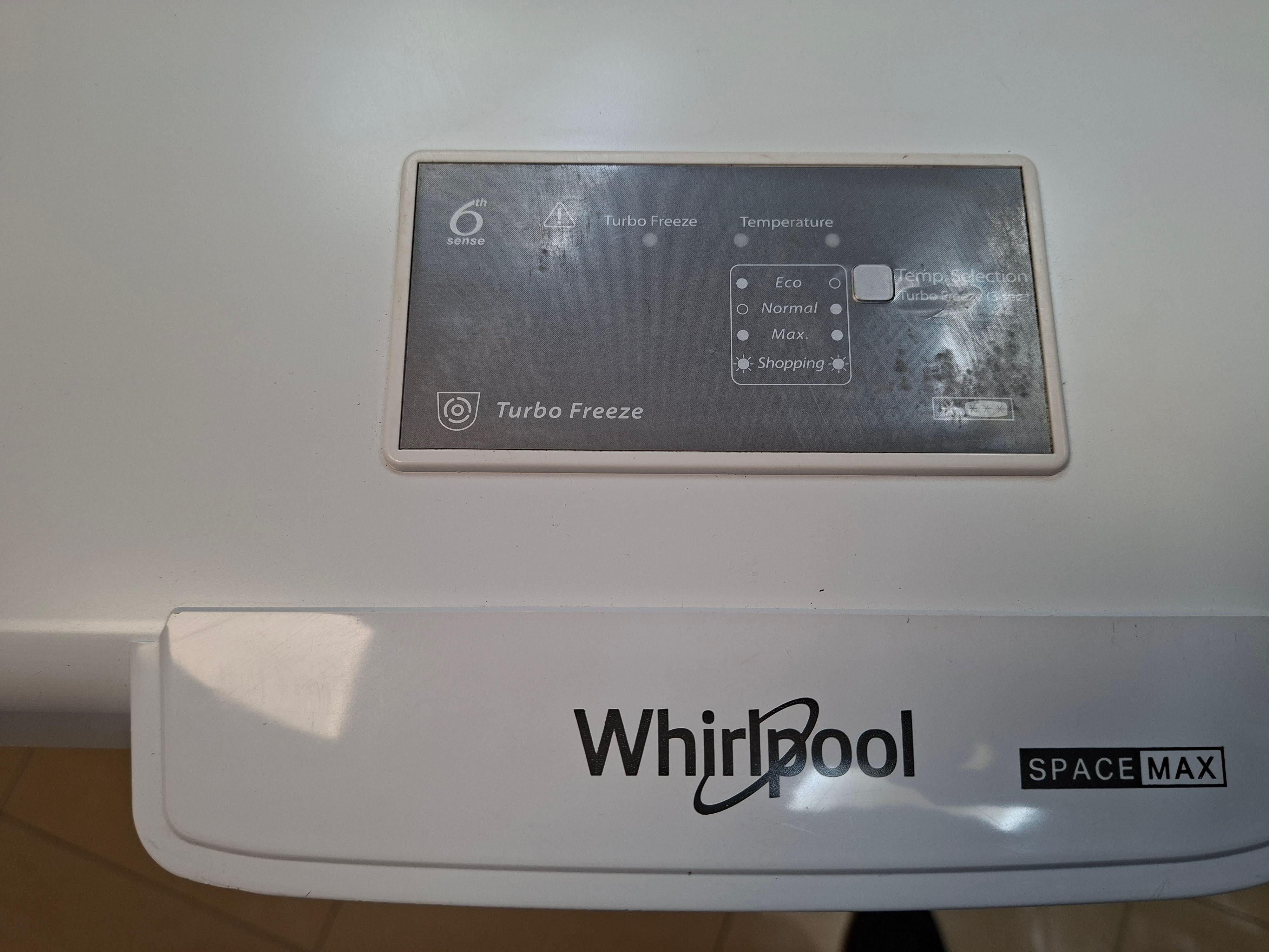Zamrzivač sandučar Whirlpool WHE39392 T , 394 litara