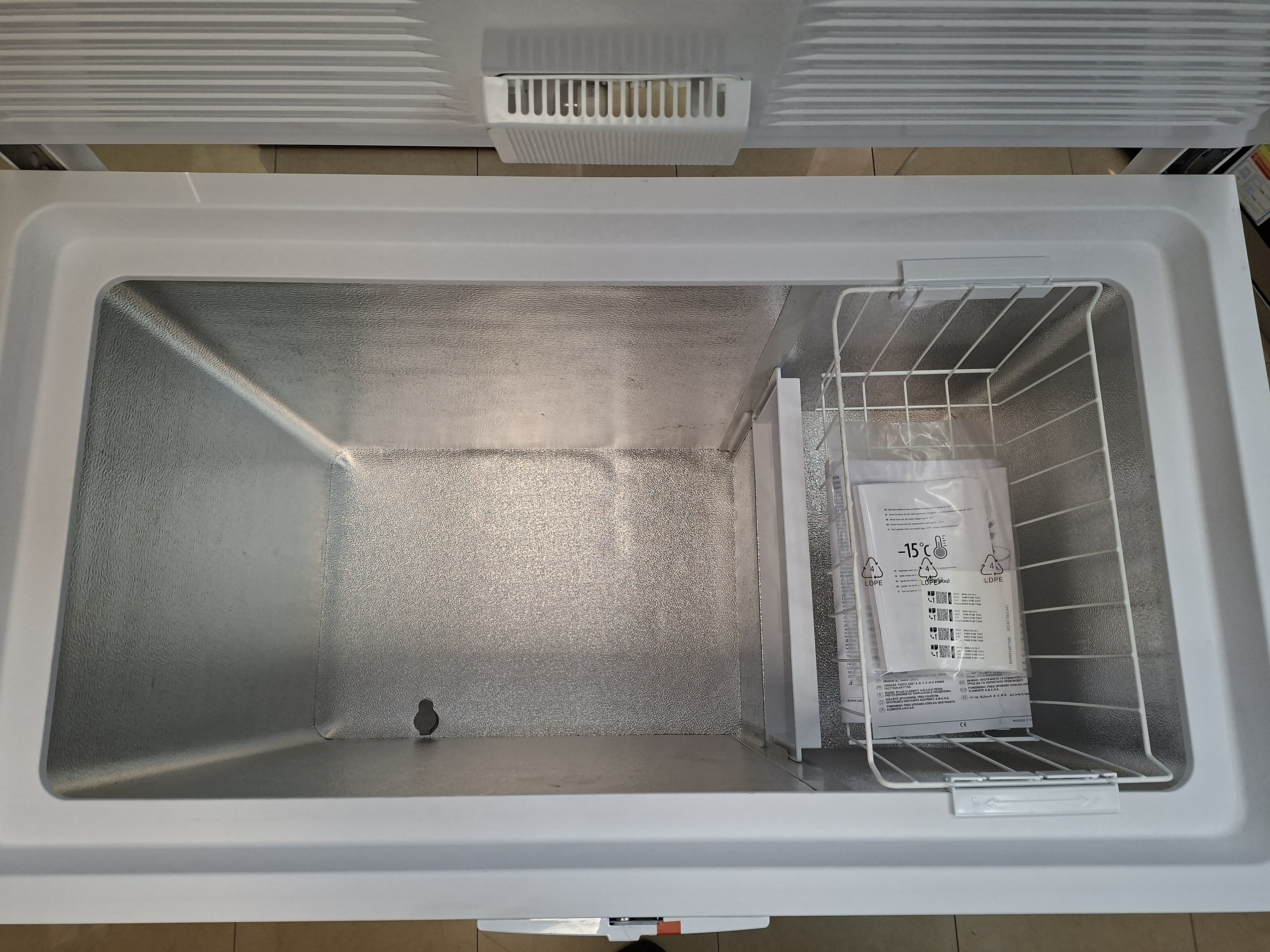 Zamrzivač Whirlpool WHE 31352 FO, 311 litara